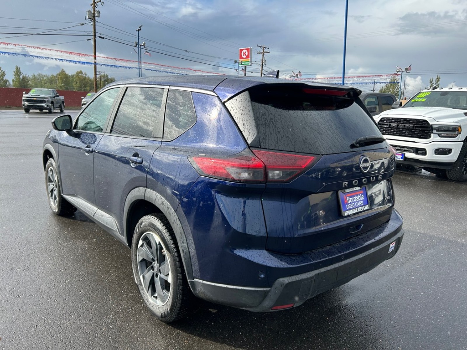 2025 BLUE NISSAN ROGUE SV (5N1BT3BBXSC) with an 1.5L engine, Continuously Variable transmission, located at 2525 S. Cushman, Fairbanks, AK, 99701, (907) 452-5707, 64.824036, -147.712311 - Photo#3