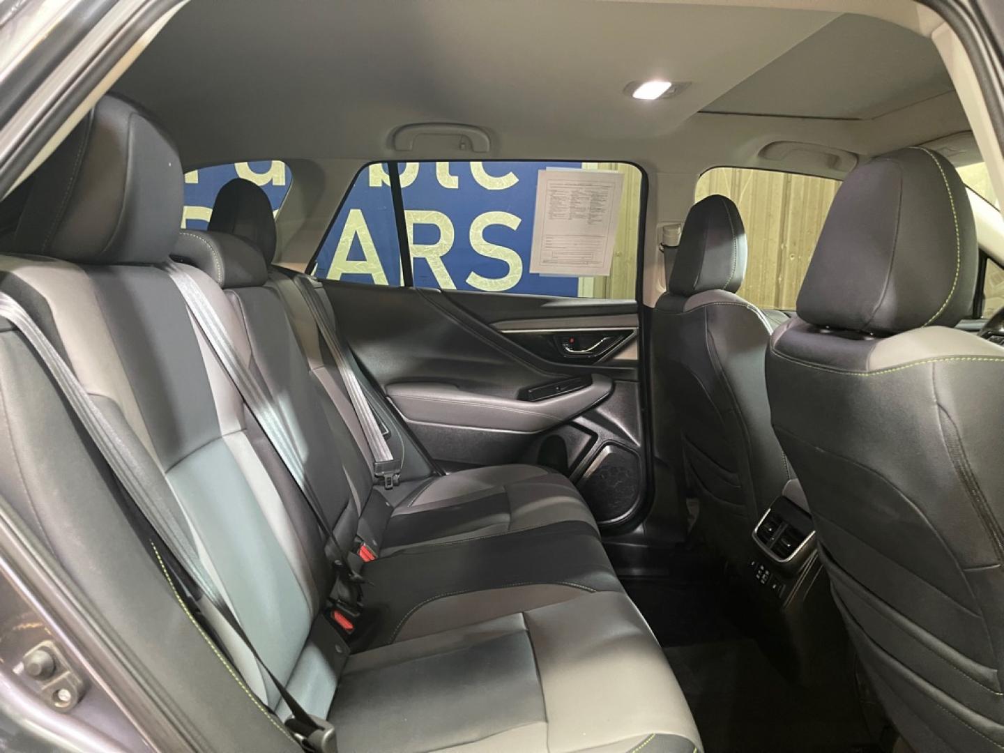 2025 GRAY SUBARU OUTBACK ONYX EDITION XT (4S4BTGLD4S3) with an 2.4L engine, Continuously Variable transmission, located at 2525 S. Cushman, Fairbanks, AK, 99701, (907) 452-5707, 64.824036, -147.712311- Photo#4