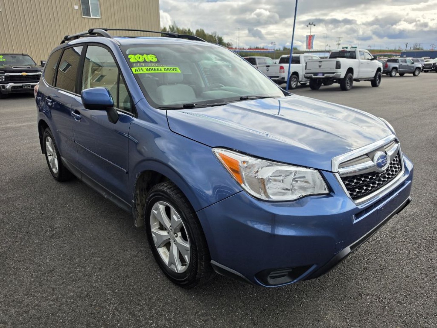 2016 BLUE SUBARU FORESTER 2.5I PREMIUM (JF2SJADC2GH) with an 2.5L engine, 6-Speed Manual transmission, located at 2525 S. Cushman, Fairbanks, AK, 99701, (907) 452-5707, 64.824036, -147.712311- Photo#0