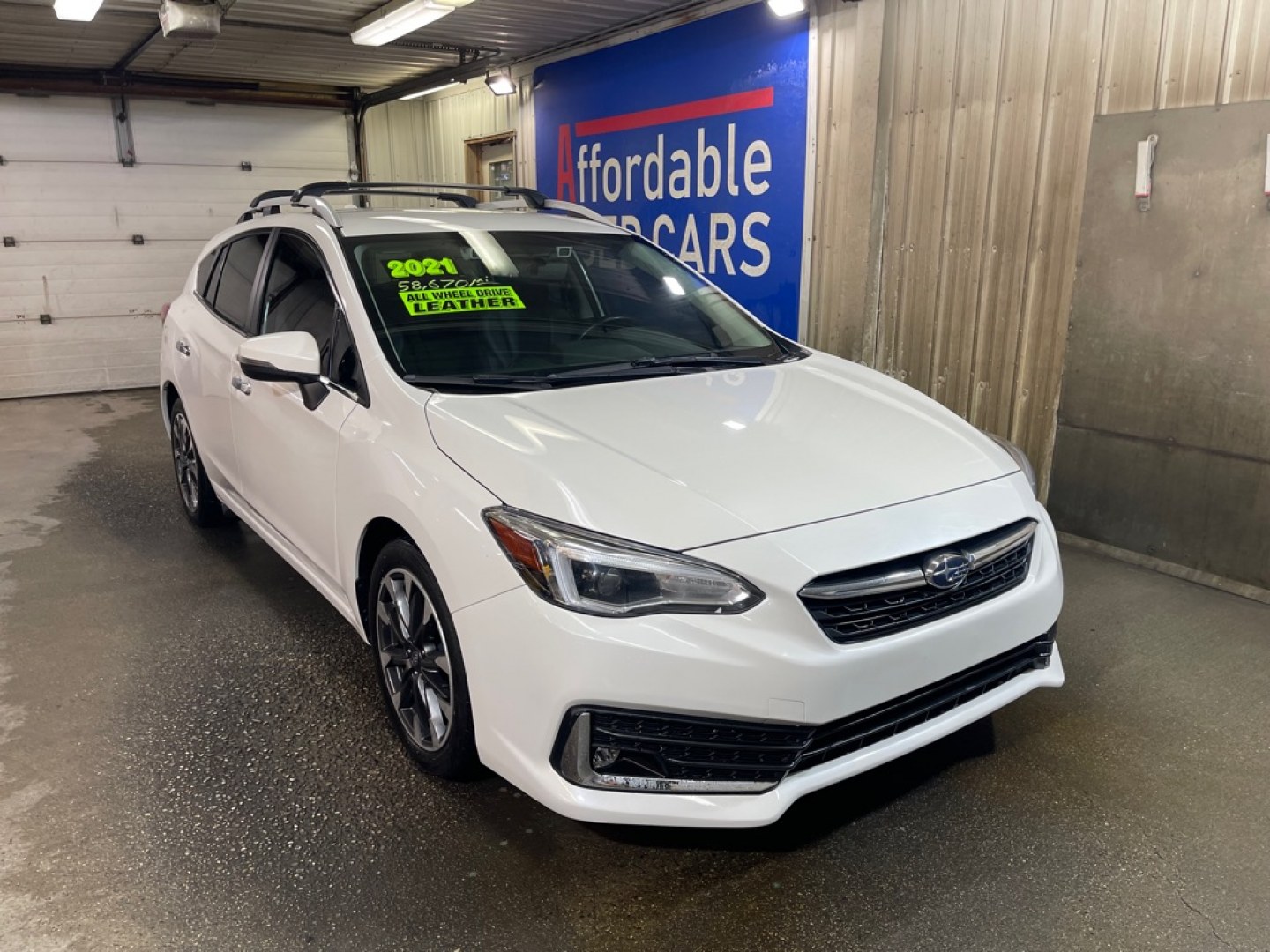 2021 WHITE SUBARU IMPREZA LIMITED (4S3GTAT67M3) with an 2.0L engine, Continuously Variable transmission, located at 2525 S. Cushman, Fairbanks, AK, 99701, (907) 452-5707, 64.824036, -147.712311- Photo#0