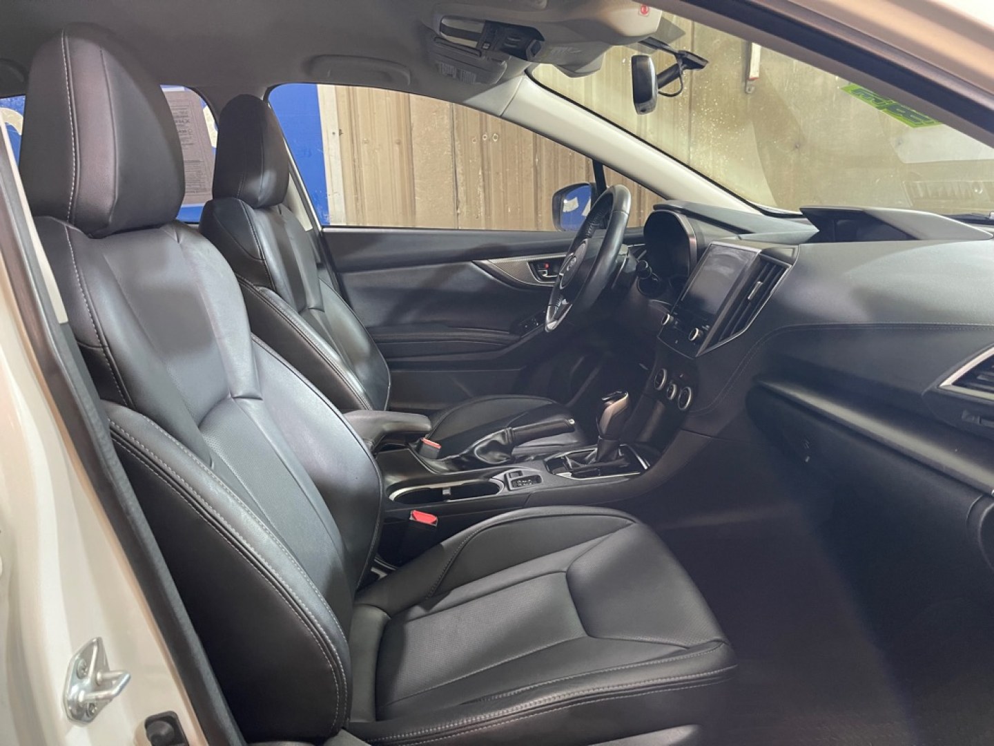 2021 WHITE SUBARU IMPREZA LIMITED (4S3GTAT67M3) with an 2.0L engine, Continuously Variable transmission, located at 2525 S. Cushman, Fairbanks, AK, 99701, (907) 452-5707, 64.824036, -147.712311- Photo#3