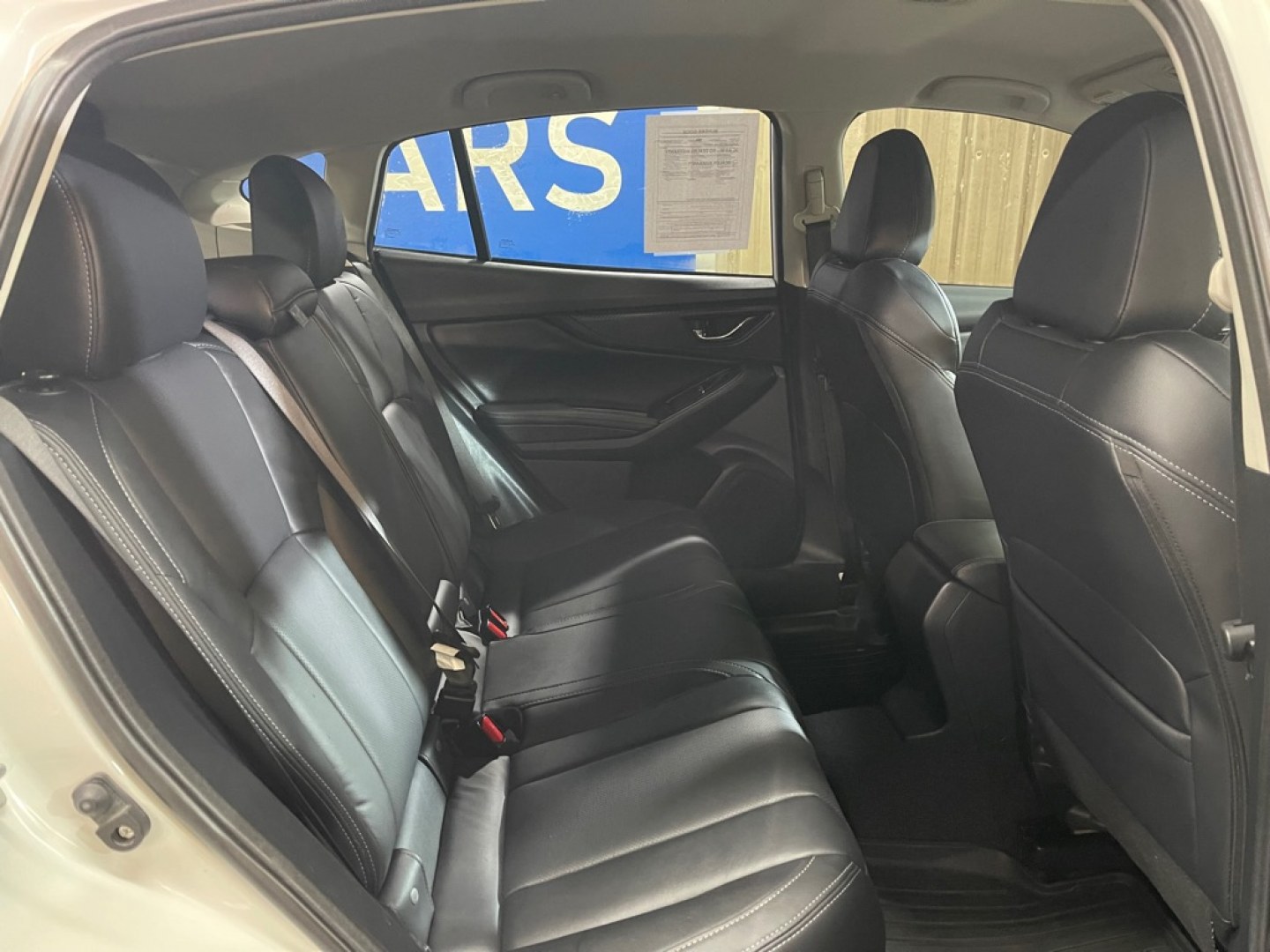 2021 WHITE SUBARU IMPREZA LIMITED (4S3GTAT67M3) with an 2.0L engine, Continuously Variable transmission, located at 2525 S. Cushman, Fairbanks, AK, 99701, (907) 452-5707, 64.824036, -147.712311- Photo#4