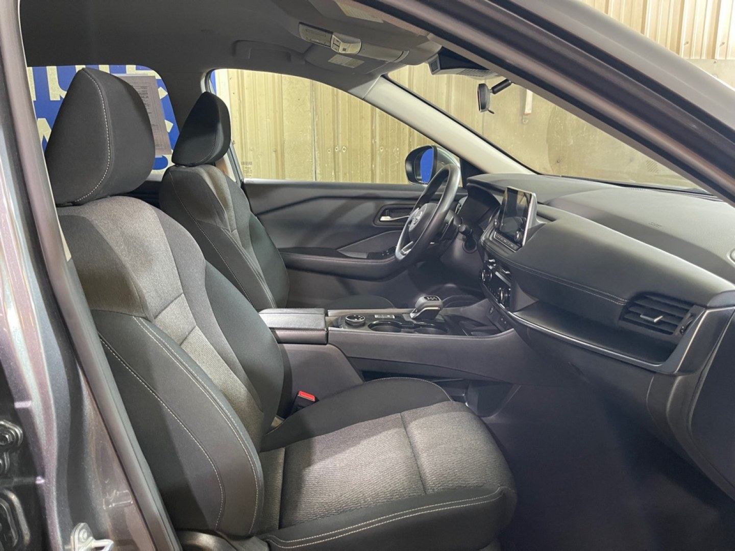 2024 GRAY NISSAN ROGUE SV (5N1BT3BBXRC) with an 1.5L engine, Continuously Variable transmission, located at 2525 S. Cushman, Fairbanks, AK, 99701, (907) 452-5707, 64.824036, -147.712311- Photo#3