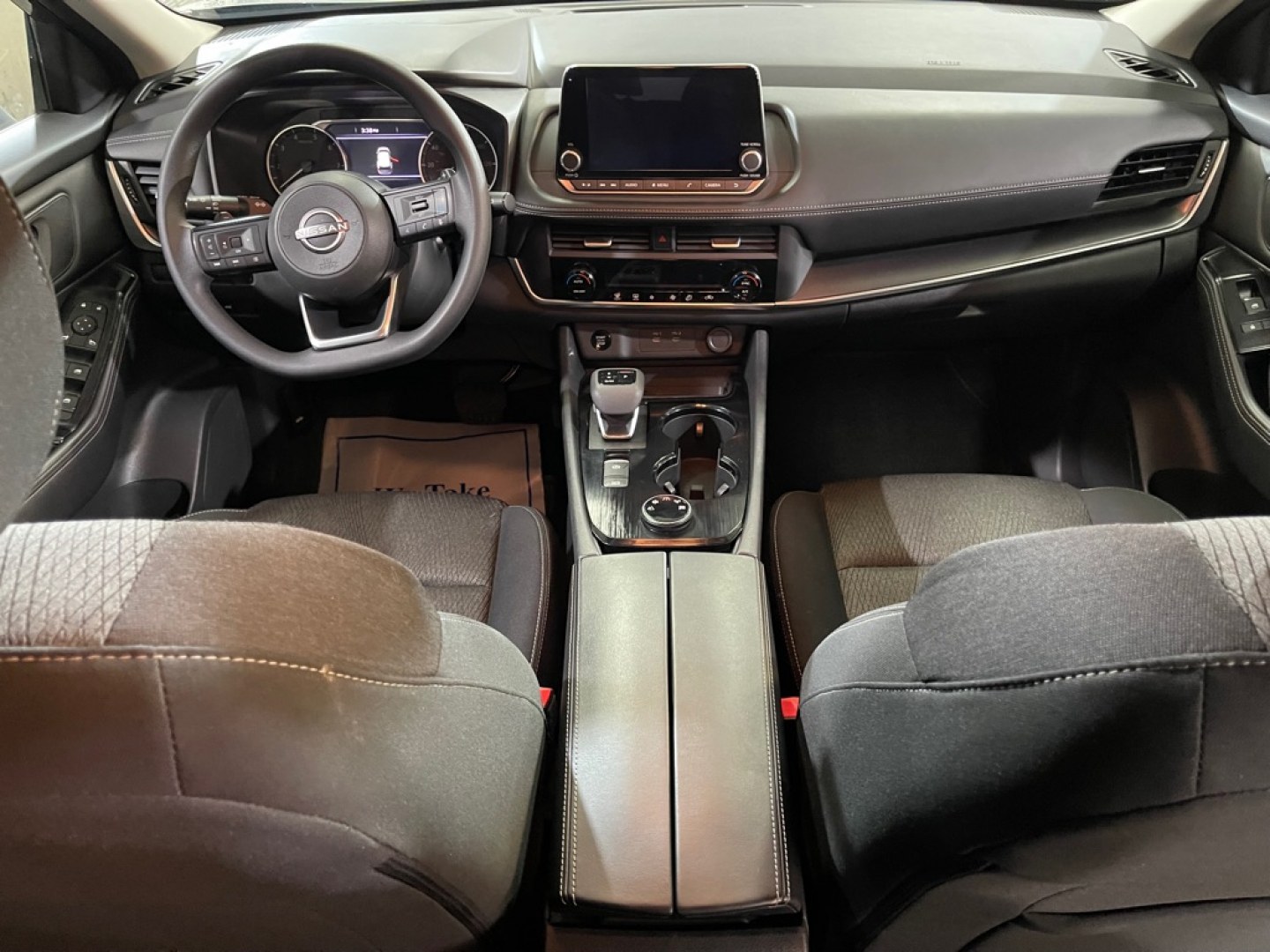 2024 GRAY NISSAN ROGUE SV (5N1BT3BB4RC) with an 1.5L engine, Continuously Variable transmission, located at 2525 S. Cushman, Fairbanks, AK, 99701, (907) 452-5707, 64.824036, -147.712311- Photo#5