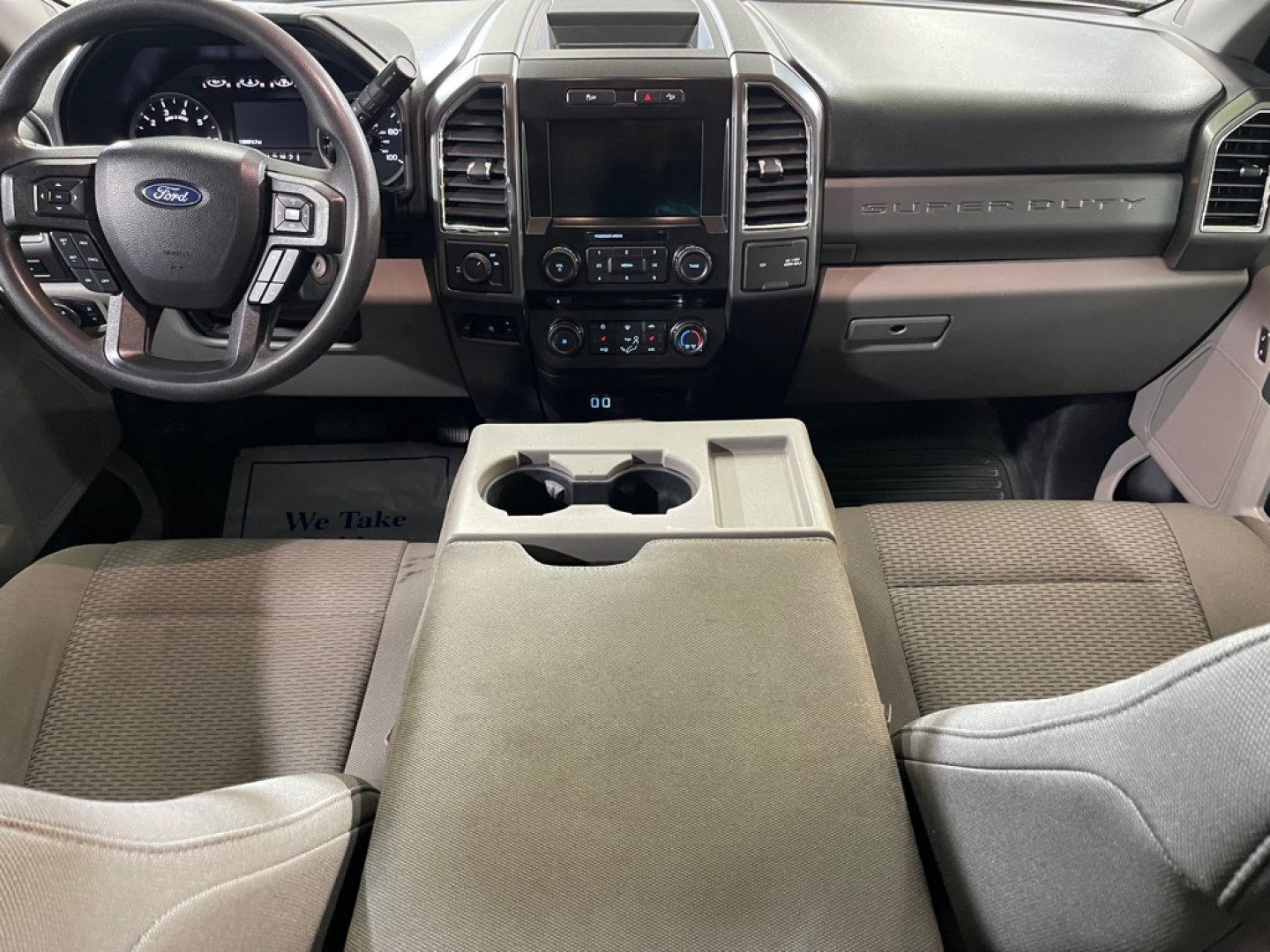 2017 WHITE FORD F250 SUPER DUTY (1FT7W2B62HE) with an 6.2L engine, Automatic transmission, located at 2525 S. Cushman, Fairbanks, AK, 99701, (907) 452-5707, 64.824036, -147.712311- Photo#5