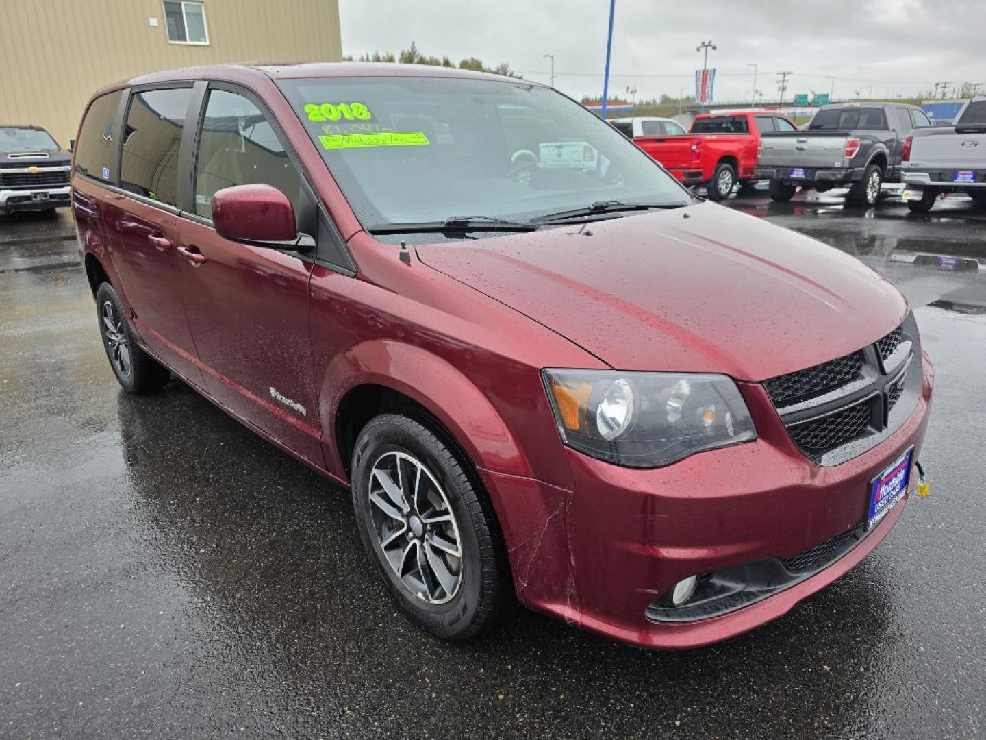 2018 RED DODGE GRAND CARAVAN SE (2C4RDGBG8JR) with an 3.6L engine, Automatic transmission, located at 2525 S. Cushman, Fairbanks, AK, 99701, (907) 452-5707, 64.824036, -147.712311- Photo#0