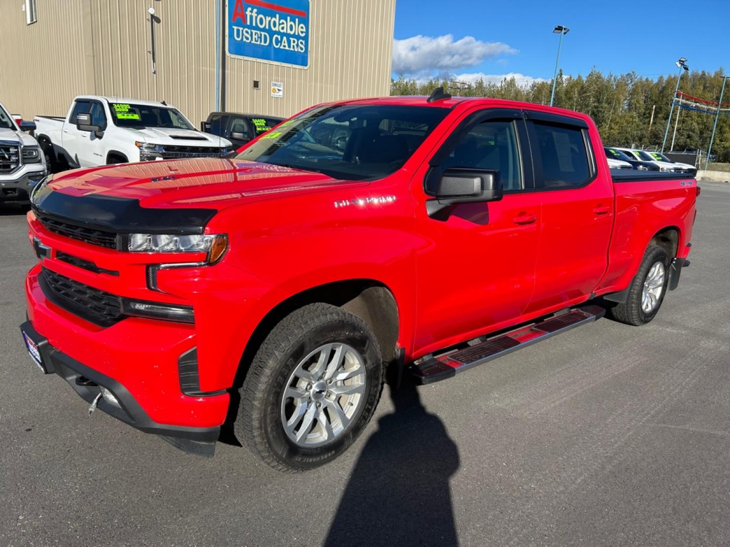 2021 RED CHEVROLET SILVERADO 1500 RST (3GCUYEEL3MG) with an 6.2L engine, Automatic transmission, located at 2525 S. Cushman, Fairbanks, AK, 99701, (907) 452-5707, 64.824036, -147.712311- Photo#1