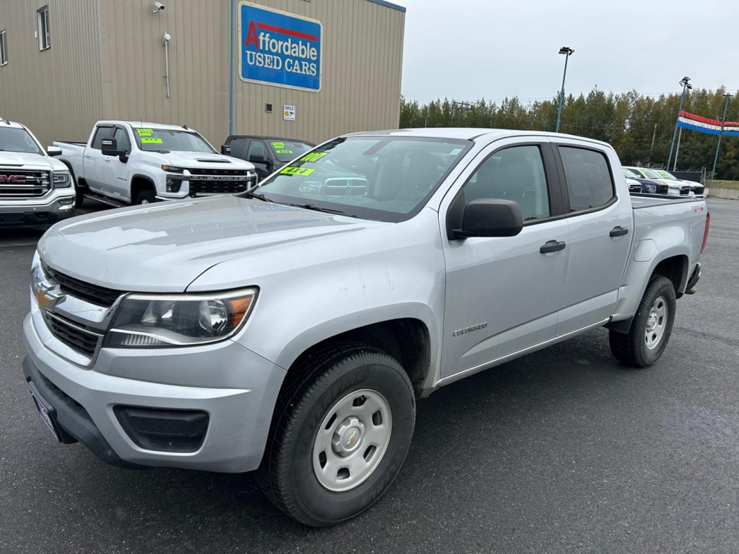 2017 SILVER CHEVROLET COLORADO (1GCGTBEN5H1) with an 3.6L engine, Automatic transmission, located at 2525 S. Cushman, Fairbanks, AK, 99701, (907) 452-5707, 64.824036, -147.712311- Photo#0
