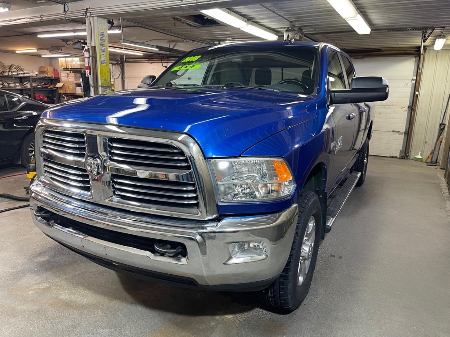 2018 BLUE RAM 2500 SLT (3C6UR5DJ2JG) with an 6.4L engine, Automatic transmission, located at 2525 S. Cushman, Fairbanks, AK, 99701, (907) 452-5707, 64.824036, -147.712311- Photo#1