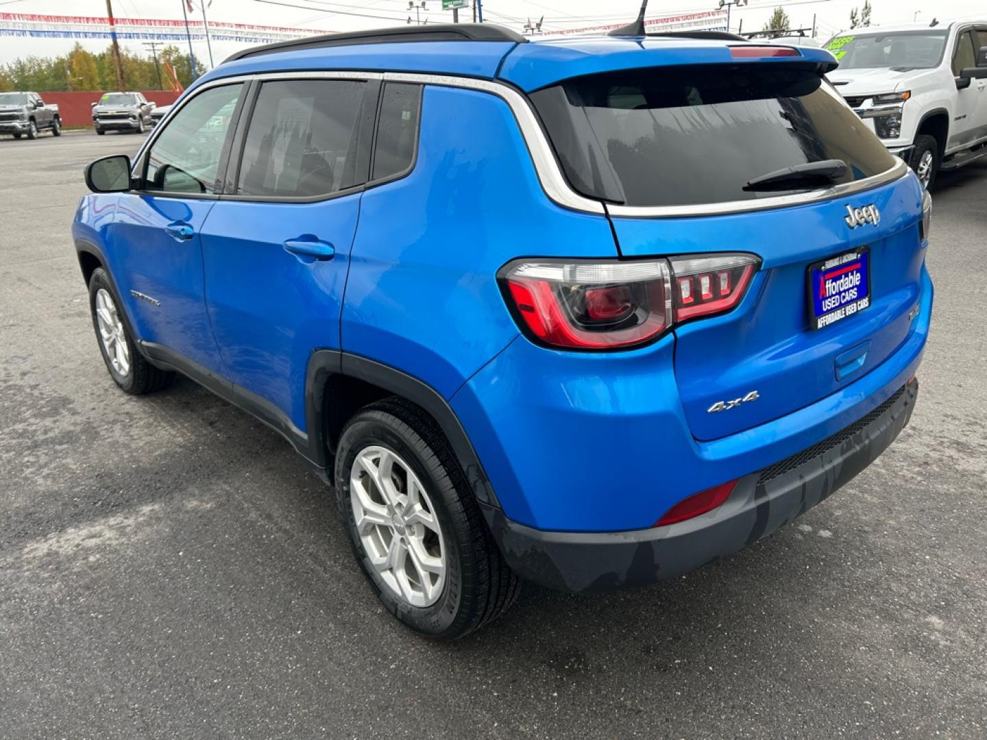 2024 BLUE JEEP COMPASS LATITUDE (3C4NJDBN0RT) with an 2.0L engine, Automatic transmission, located at 2525 S. Cushman, Fairbanks, AK, 99701, (907) 452-5707, 64.824036, -147.712311- Photo#3