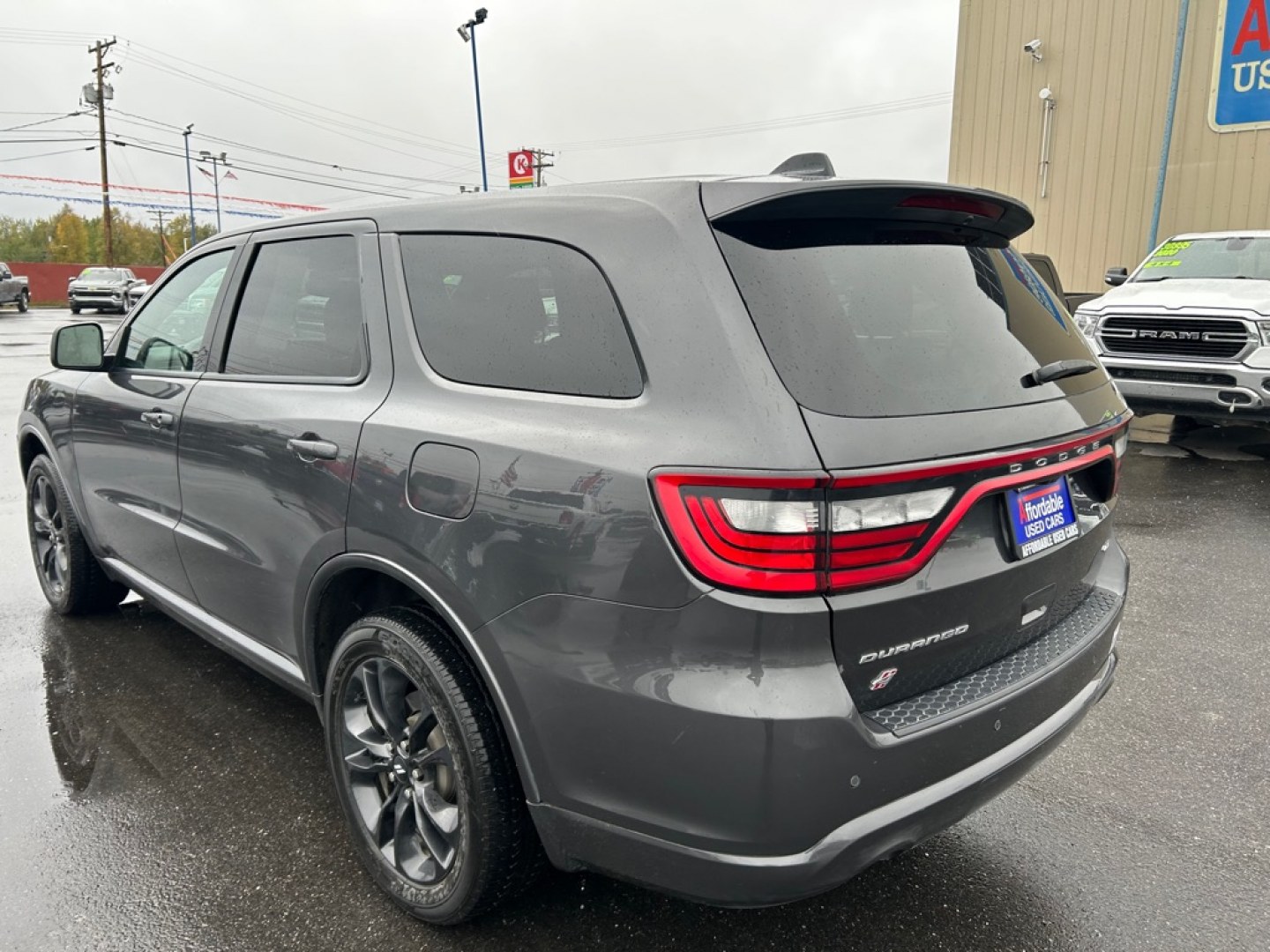 2025 GREY DODGE DURANGO GT (1C4RDJDG9SC) with an 3.6L engine, Automatic transmission, located at 2525 S. Cushman, Fairbanks, AK, 99701, (907) 452-5707, 64.824036, -147.712311- Photo#3
