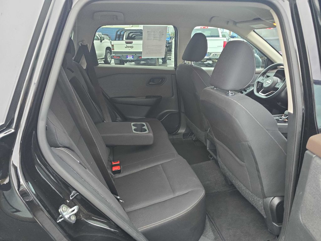 photo of 2023 NISSAN ROGUE S