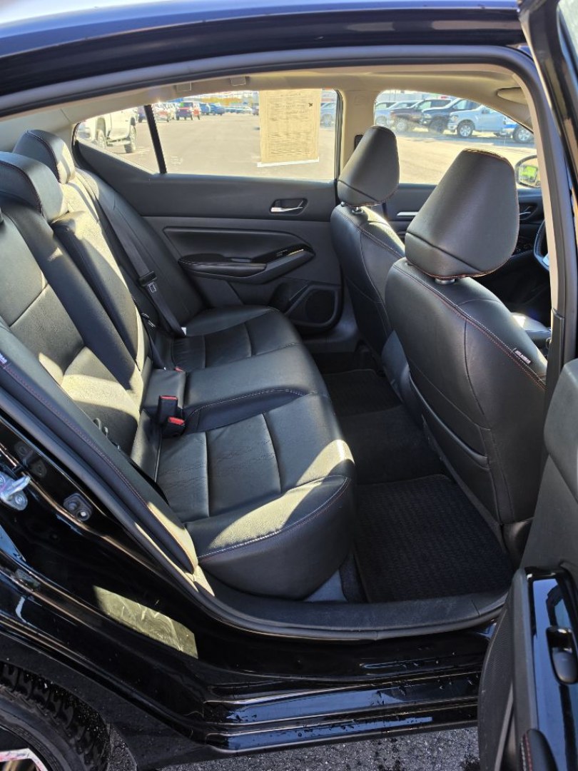 2023 BLACK NISSAN ALTIMA SR (1N4BL4CW6PN) with an 2.5L engine, Continuously Variable transmission, located at 2525 S. Cushman, Fairbanks, AK, 99701, (907) 452-5707, 64.824036, -147.712311- Photo#4