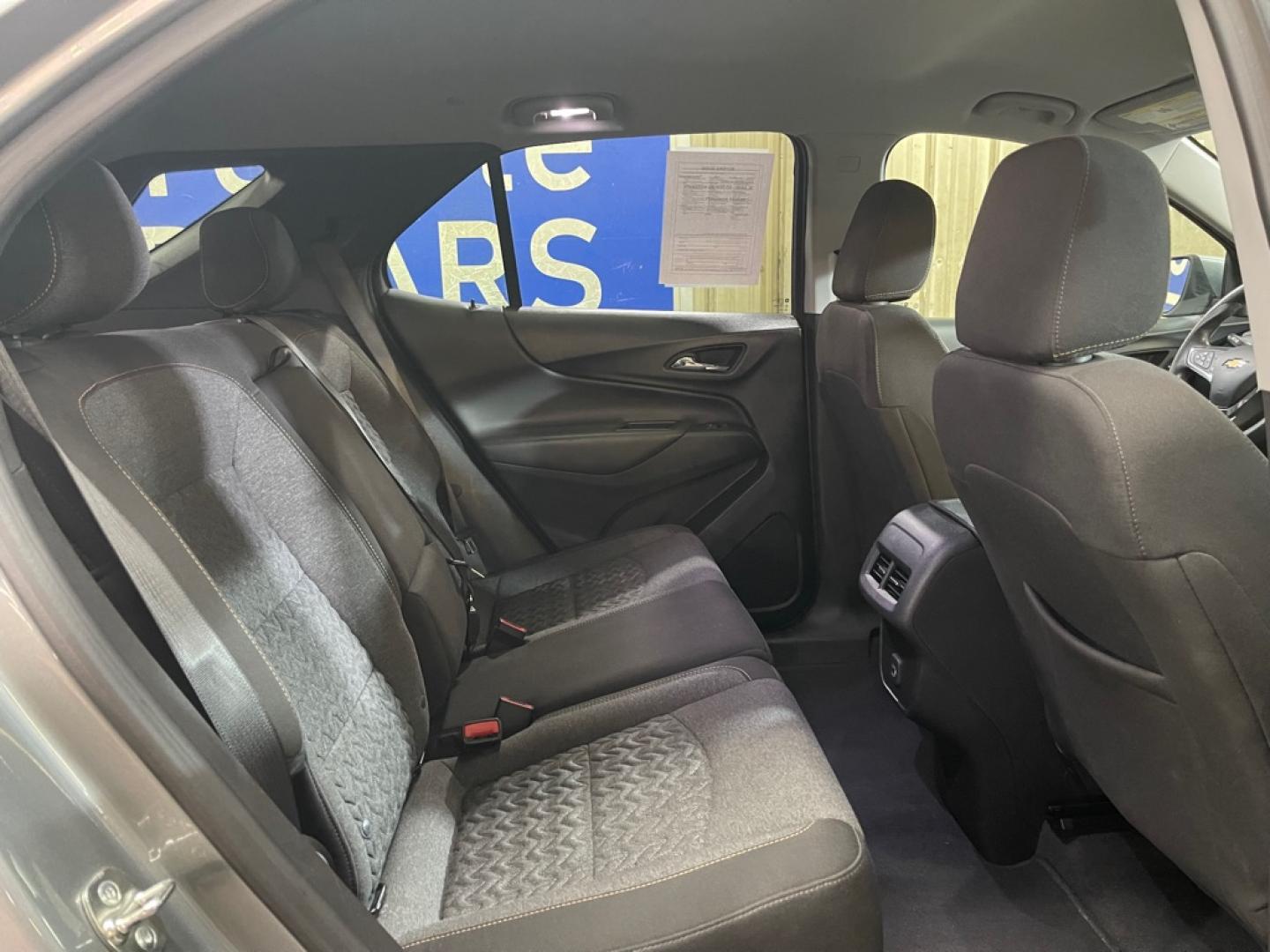 2023 GRAY CHEVROLET EQUINOX LT (3GNAXUEG4PS) with an 1.5L engine, Automatic transmission, located at 2525 S. Cushman, Fairbanks, AK, 99701, (907) 452-5707, 64.824036, -147.712311- Photo#4