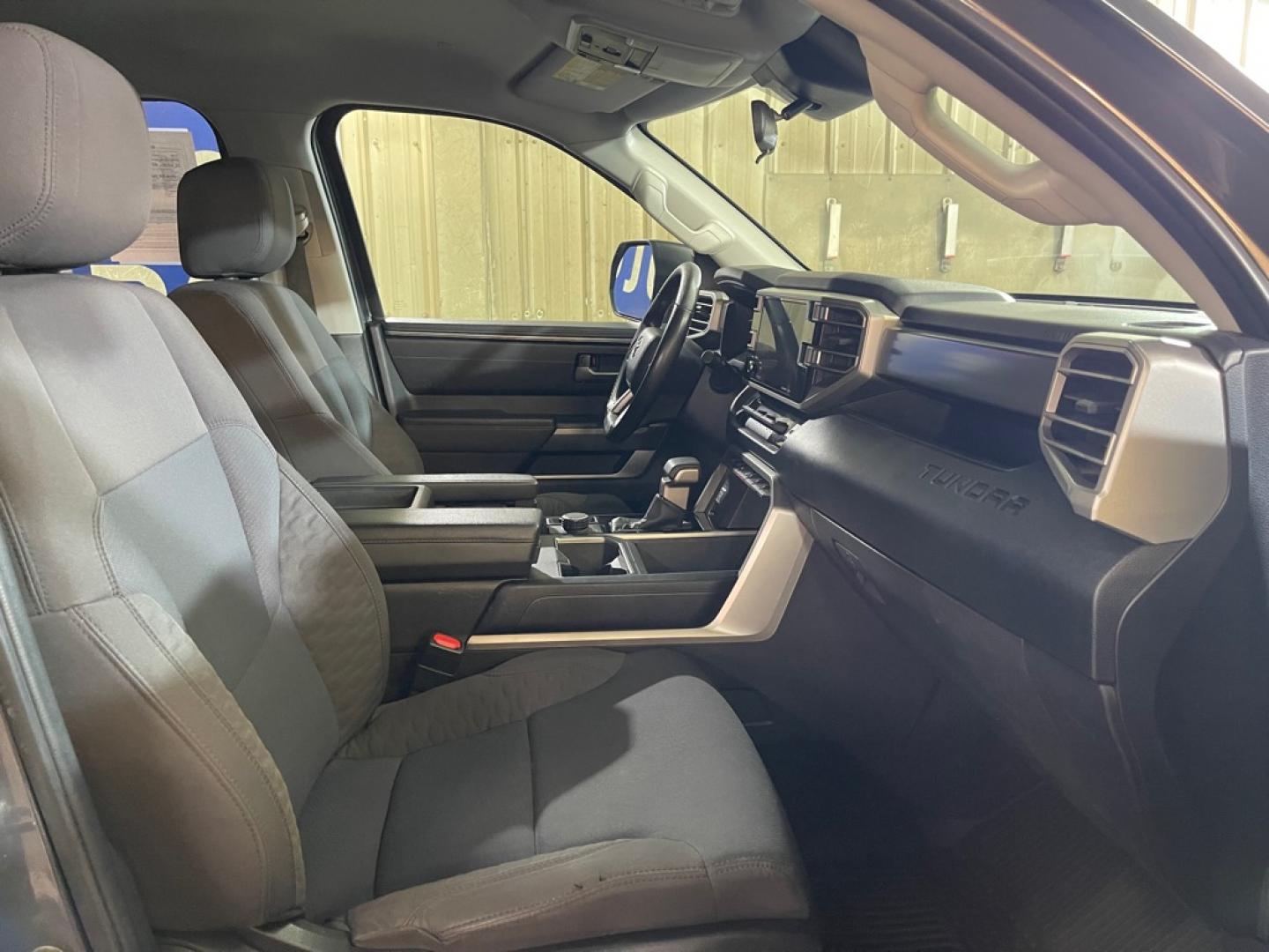 2022 GREY TOYOTA TUNDRA DOUBLE CAB SR (5TFLA5GD1NX) with an 3.4L engine, Automatic transmission, located at 2525 S. Cushman, Fairbanks, AK, 99701, (907) 452-5707, 64.824036, -147.712311- Photo#3