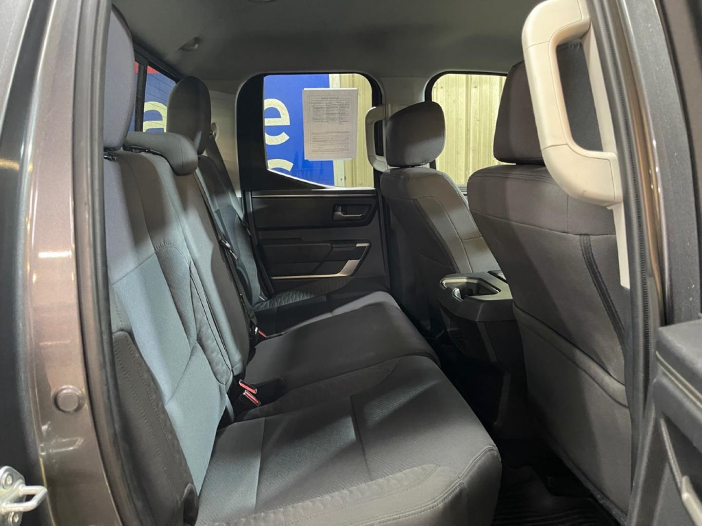 2022 GREY TOYOTA TUNDRA DOUBLE CAB SR (5TFLA5GD1NX) with an 3.4L engine, Automatic transmission, located at 2525 S. Cushman, Fairbanks, AK, 99701, (907) 452-5707, 64.824036, -147.712311- Photo#4