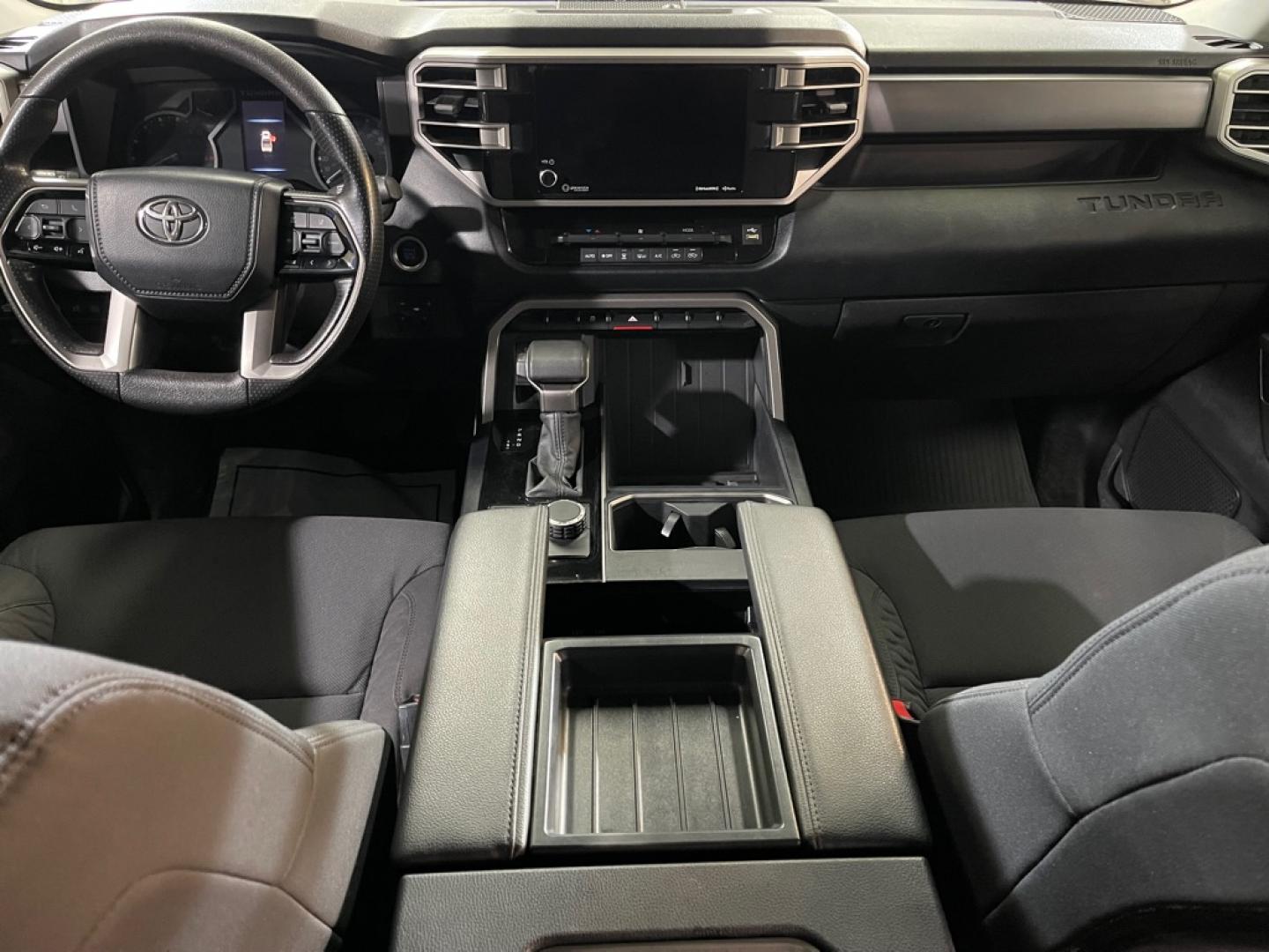 2022 GREY TOYOTA TUNDRA DOUBLE CAB SR (5TFLA5GD1NX) with an 3.4L engine, Automatic transmission, located at 2525 S. Cushman, Fairbanks, AK, 99701, (907) 452-5707, 64.824036, -147.712311- Photo#5