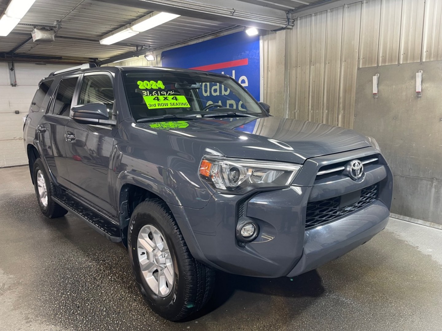 2024 GREY TOYOTA 4RUNNER SR5/SR5 PREMIUM (JTEMU5JR2R6) with an 4.0L engine, Automatic transmission, located at 2525 S. Cushman, Fairbanks, AK, 99701, (907) 452-5707, 64.824036, -147.712311- Photo#0