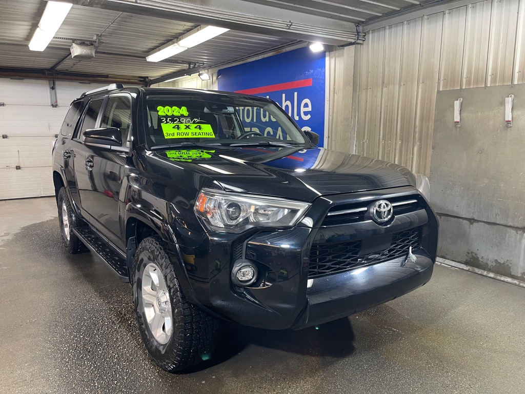 photo of 2024 TOYOTA 4RUNNER SR5/SR5 PREMIUM