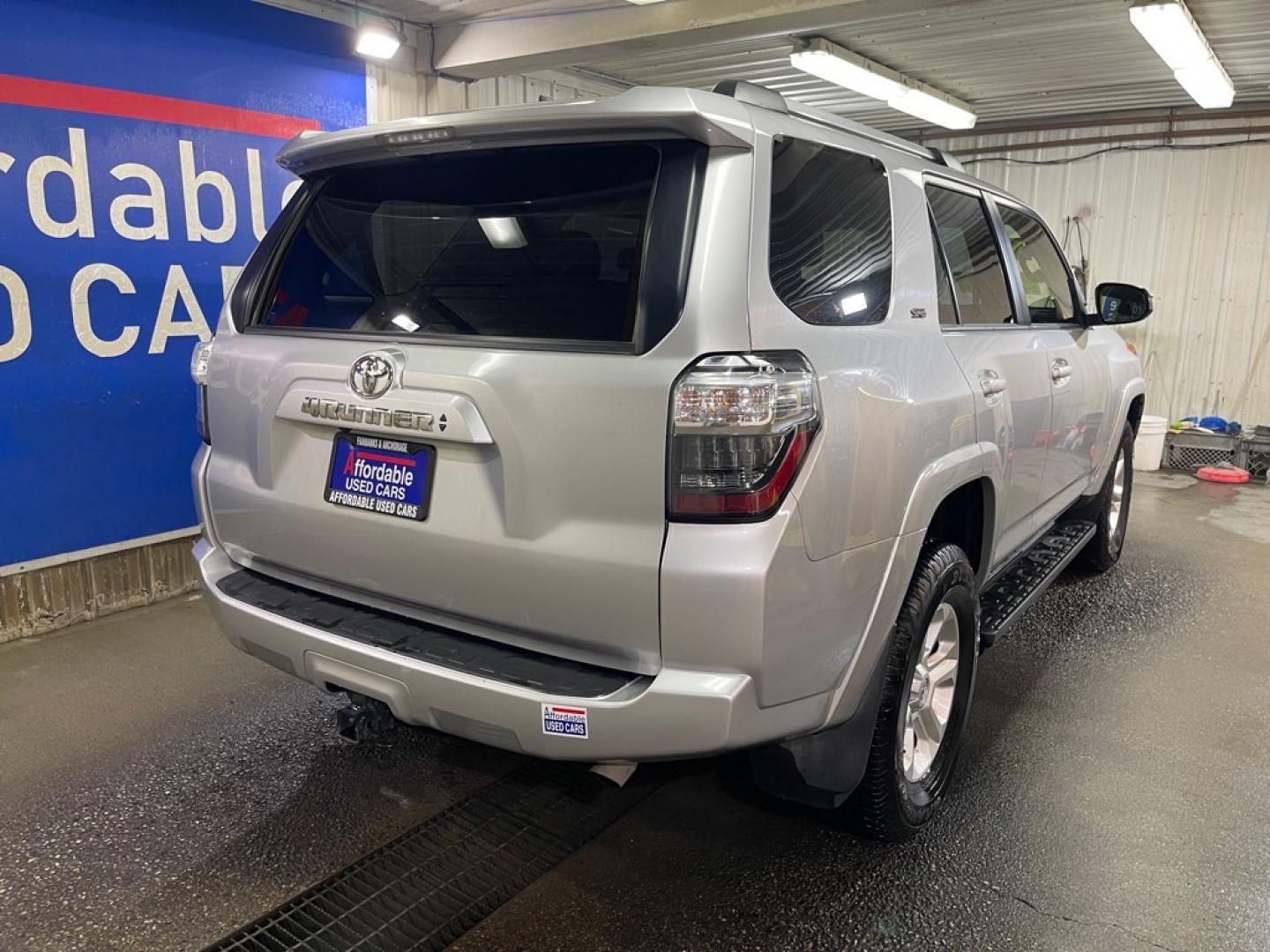 2024 SILVER TOYOTA 4RUNNER SR5/SR5 PREMIUM (JTEMU5JR5R6) with an 4.0L engine, Automatic transmission, located at 2525 S. Cushman, Fairbanks, AK, 99701, (907) 452-5707, 64.824036, -147.712311- Photo#2