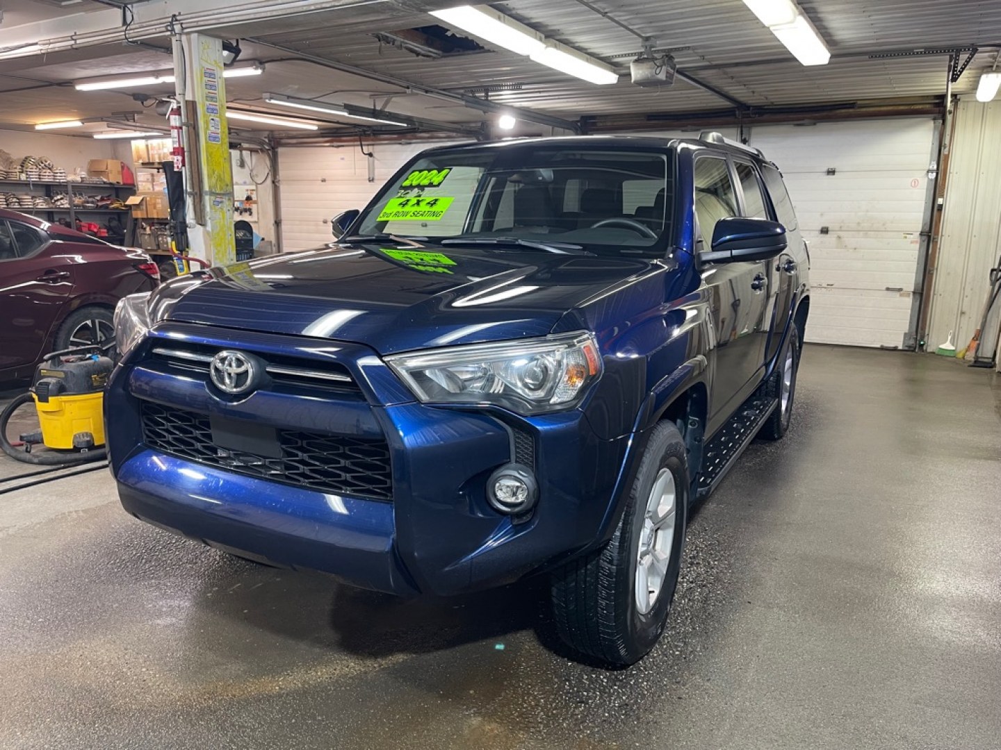 2024 BLUE TOYOTA 4RUNNER SR5/SR5 PREMIUM (JTEMU5JRXR6) with an 4.0L engine, Automatic transmission, located at 2525 S. Cushman, Fairbanks, AK, 99701, (907) 452-5707, 64.824036, -147.712311- Photo#1