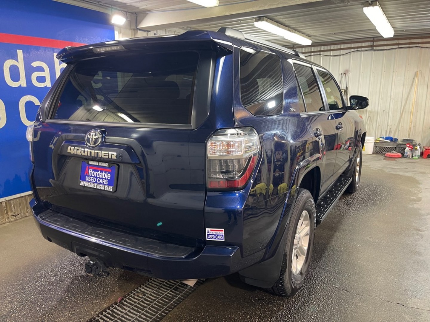 2024 BLUE TOYOTA 4RUNNER SR5/SR5 PREMIUM (JTEMU5JRXR6) with an 4.0L engine, Automatic transmission, located at 2525 S. Cushman, Fairbanks, AK, 99701, (907) 452-5707, 64.824036, -147.712311- Photo#2