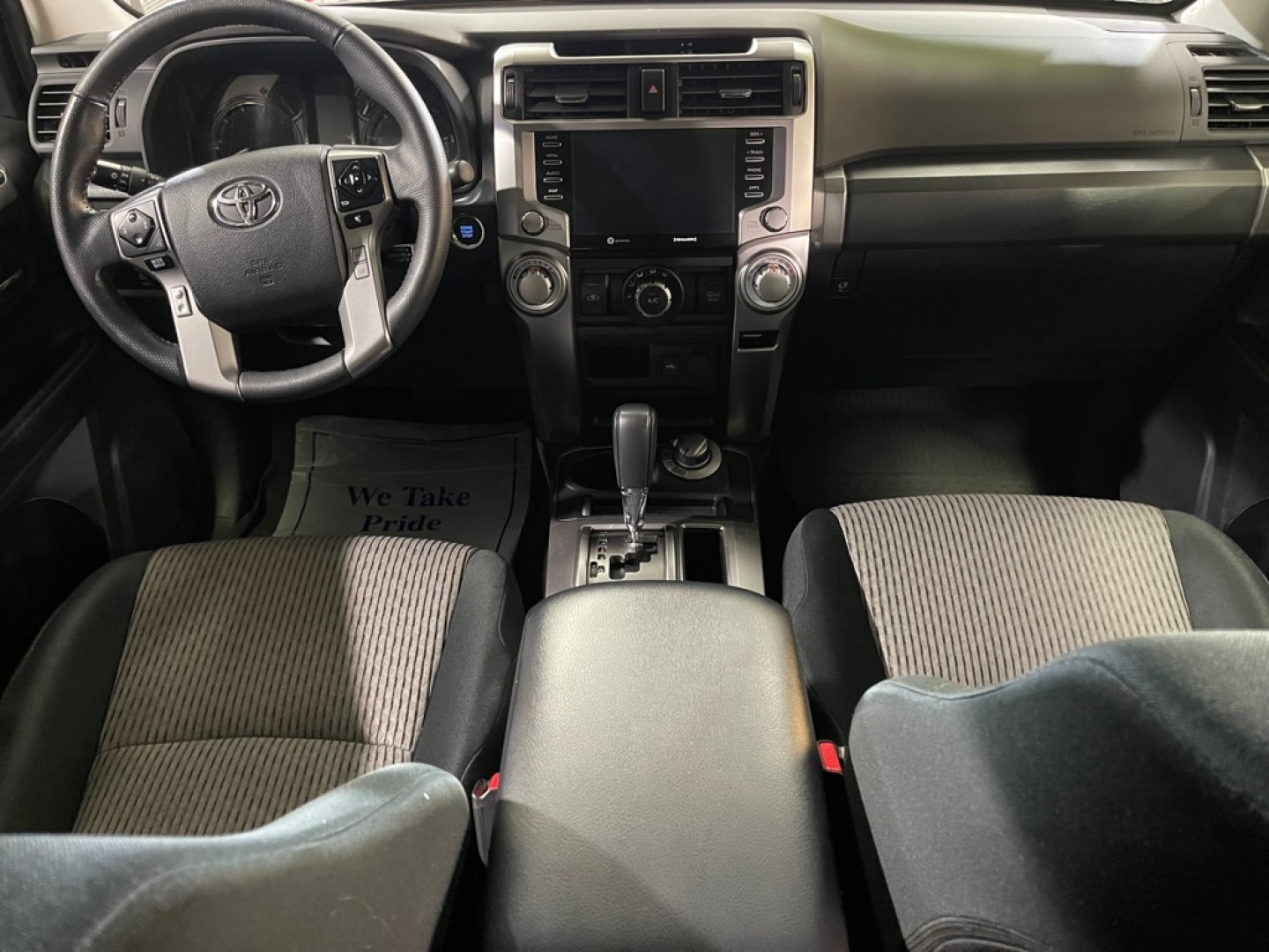 2024 BLUE TOYOTA 4RUNNER SR5/SR5 PREMIUM (JTEMU5JRXR6) with an 4.0L engine, Automatic transmission, located at 2525 S. Cushman, Fairbanks, AK, 99701, (907) 452-5707, 64.824036, -147.712311- Photo#5