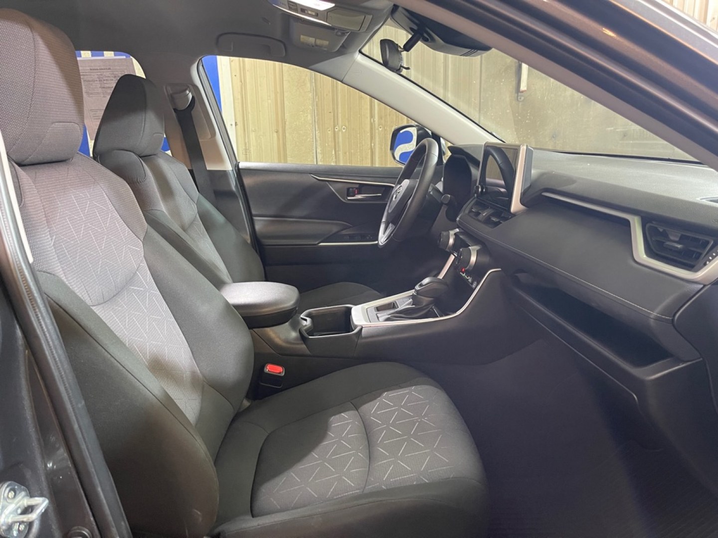 2024 GREY TOYOTA RAV4 XLE (2T3P1RFV6RW) with an 2.5L engine, Automatic transmission, located at 2525 S. Cushman, Fairbanks, AK, 99701, (907) 452-5707, 64.824036, -147.712311- Photo#3