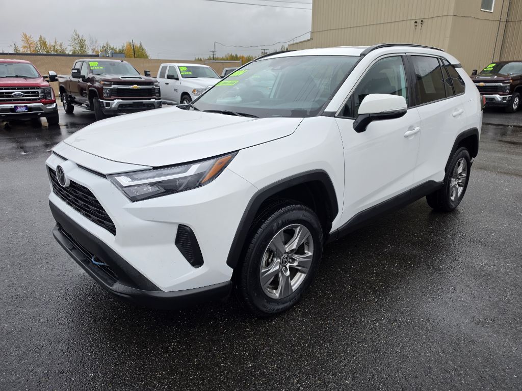 photo of 2024 TOYOTA RAV4 XLE