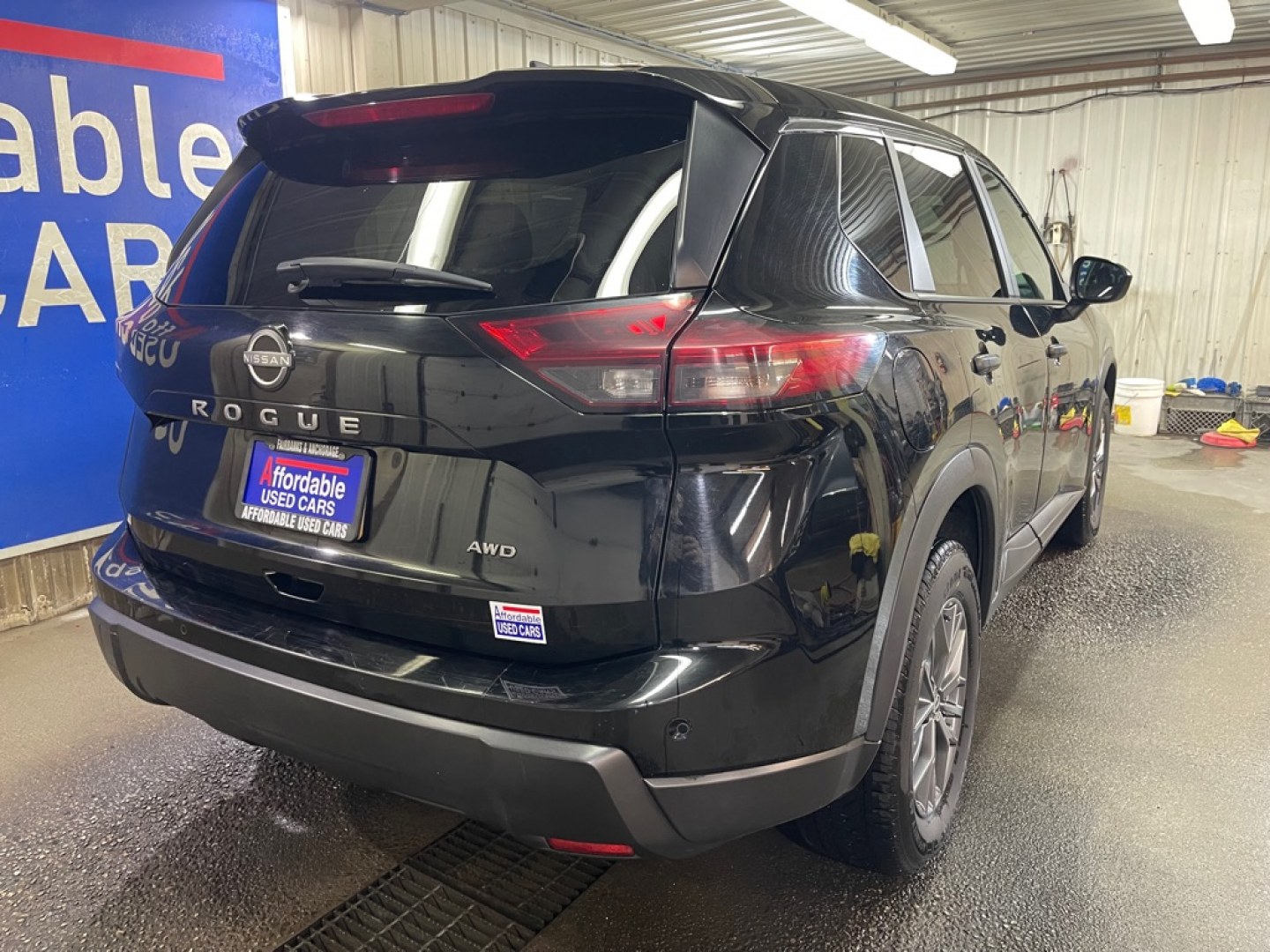 2024 BLACK NISSAN ROGUE S (5N1BT3AB3RC) with an 1.5L engine, Continuously Variable transmission, located at 2525 S. Cushman, Fairbanks, AK, 99701, (907) 452-5707, 64.824036, -147.712311- Photo#2