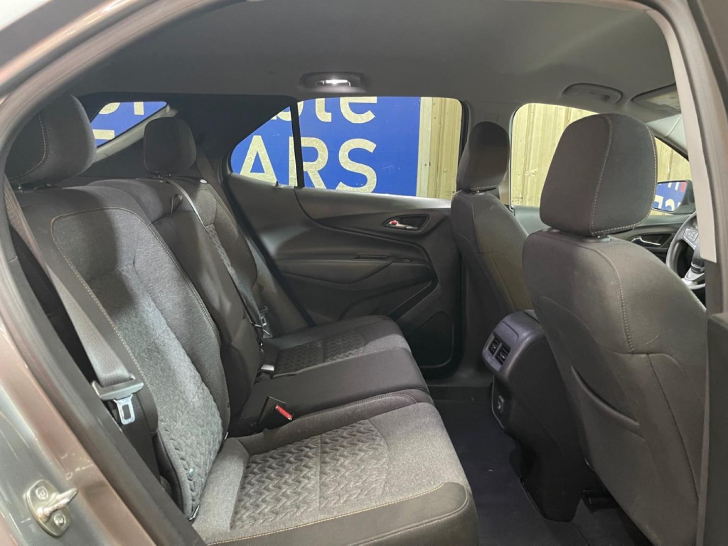 2023 SILVER CHEVROLET EQUINOX LT (3GNAXUEG3PS) with an 1.5L engine, Automatic transmission, located at 2525 S. Cushman, Fairbanks, AK, 99701, (907) 452-5707, 64.824036, -147.712311- Photo#4