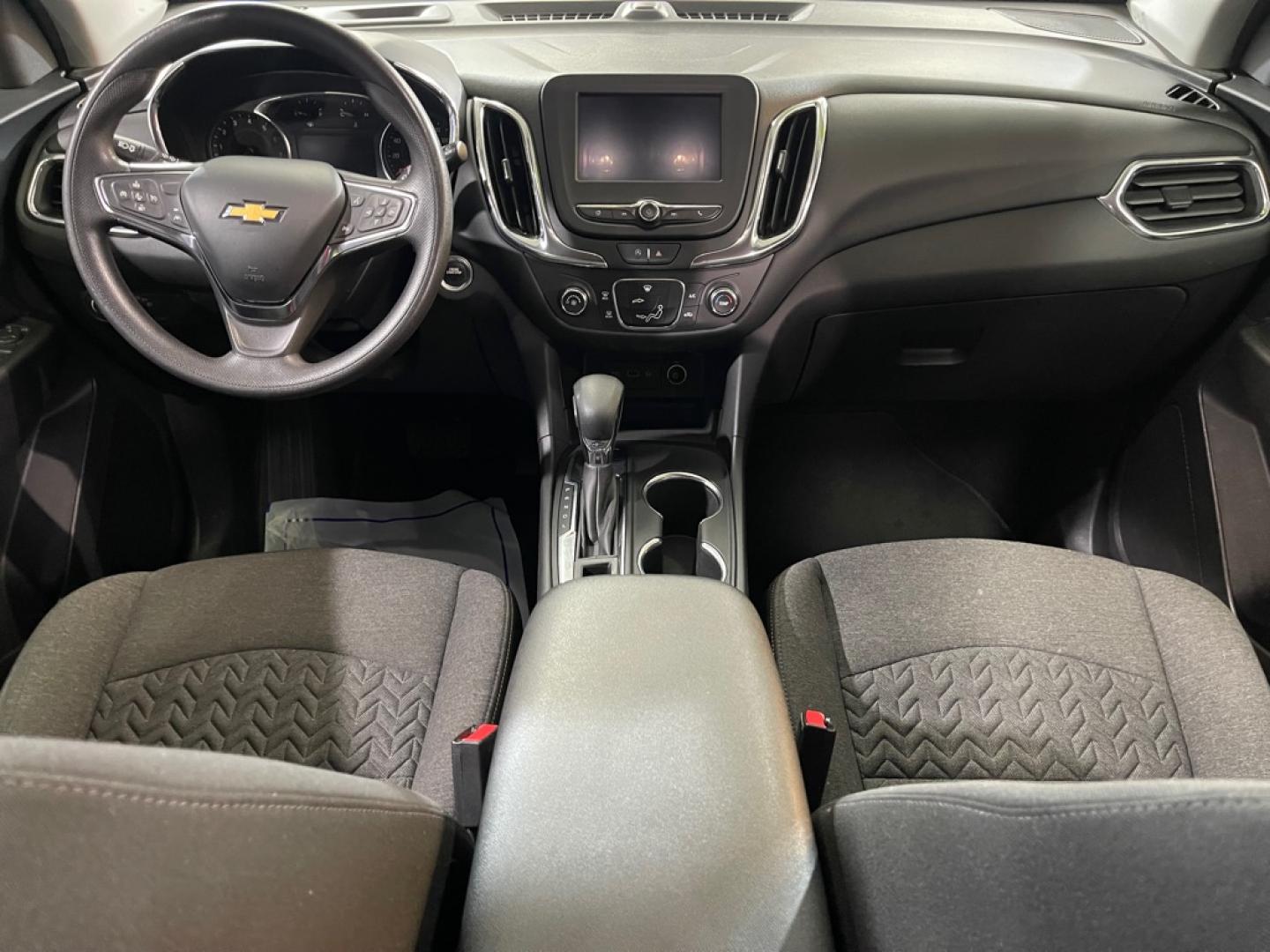 2023 SILVER CHEVROLET EQUINOX LT (3GNAXUEG3PS) with an 1.5L engine, Automatic transmission, located at 2525 S. Cushman, Fairbanks, AK, 99701, (907) 452-5707, 64.824036, -147.712311- Photo#5
