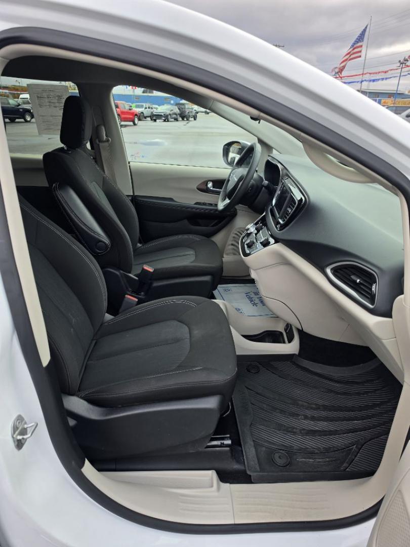 2023 WHITE CHRYSLER VOYAGER LX (2C4RC1CG7PR) with an 3.6L engine, Automatic transmission, located at 2525 S. Cushman, Fairbanks, AK, 99701, (907) 452-5707, 64.824036, -147.712311- Photo#4