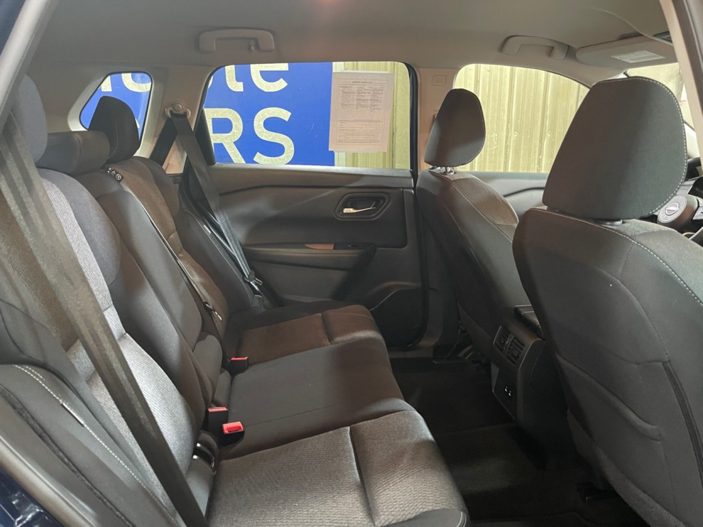 2024 BLUE NISSAN ROGUE SV (5N1BT3BB7RC) with an 1.5L engine, Continuously Variable transmission, located at 2525 S. Cushman, Fairbanks, AK, 99701, (907) 452-5707, 64.824036, -147.712311- Photo#4