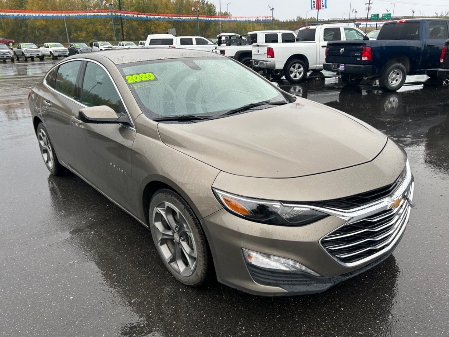 2020 TAN CHEVROLET MALIBU LT (1G1ZD5ST0LF) with an 1.5L engine, Continuously Variable transmission, located at 2525 S. Cushman, Fairbanks, AK, 99701, (907) 452-5707, 64.824036, -147.712311- Photo#1
