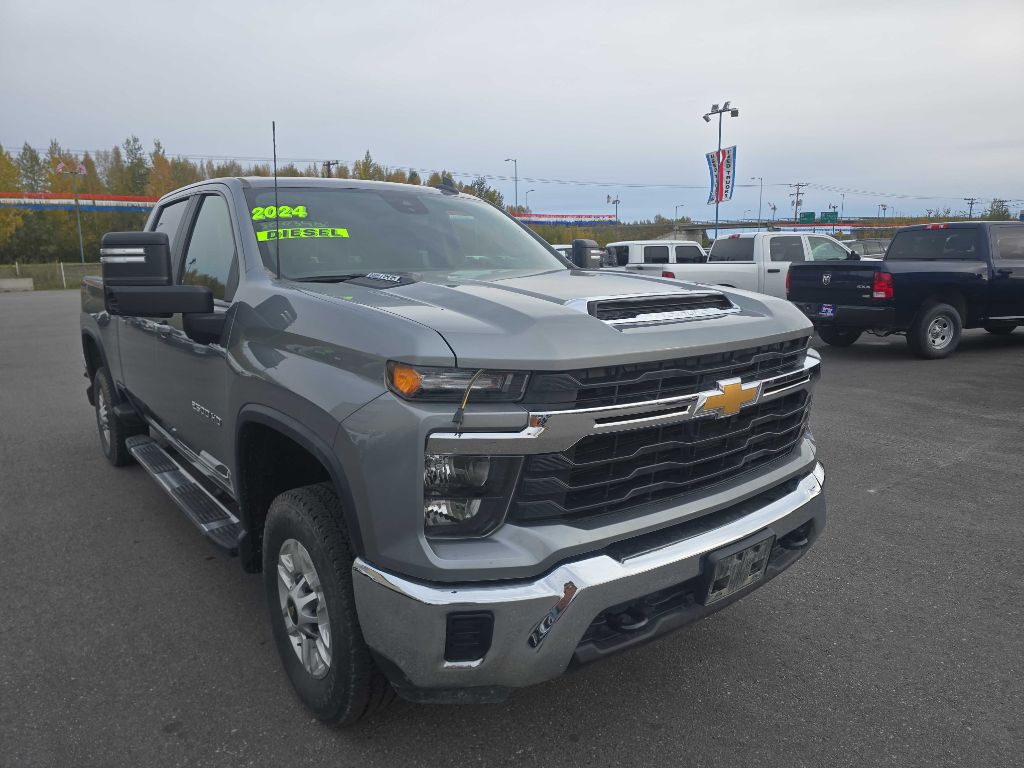 photo of 2024 CHEVROLET SILVERADO 2500 HEAVY DUTY LT
