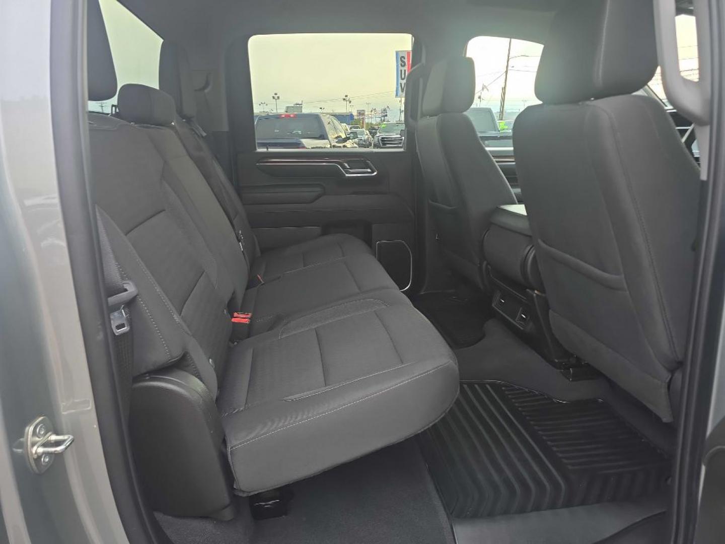 2024 SILVER CHEVROLET SILVERADO 2500 HEAVY DUTY LT (1GC4YNE77RF) with an 6.6L engine, Automatic transmission, located at 2525 S. Cushman, Fairbanks, AK, 99701, (907) 452-5707, 64.824036, -147.712311- Photo#3