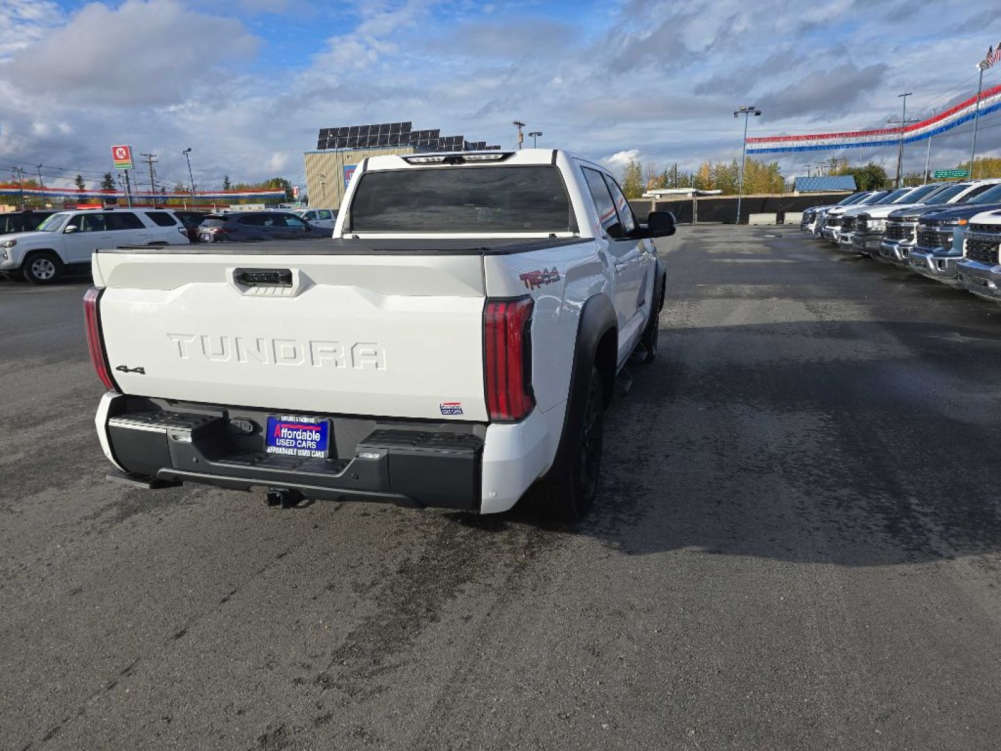 2024 WHITE TOYOTA TUNDRA CREWMAX LIMITED (5TFWA5DB7RX) with an 3.4L engine, Automatic transmission, located at 2525 S. Cushman, Fairbanks, AK, 99701, (907) 452-5707, 64.824036, -147.712311- Photo#4