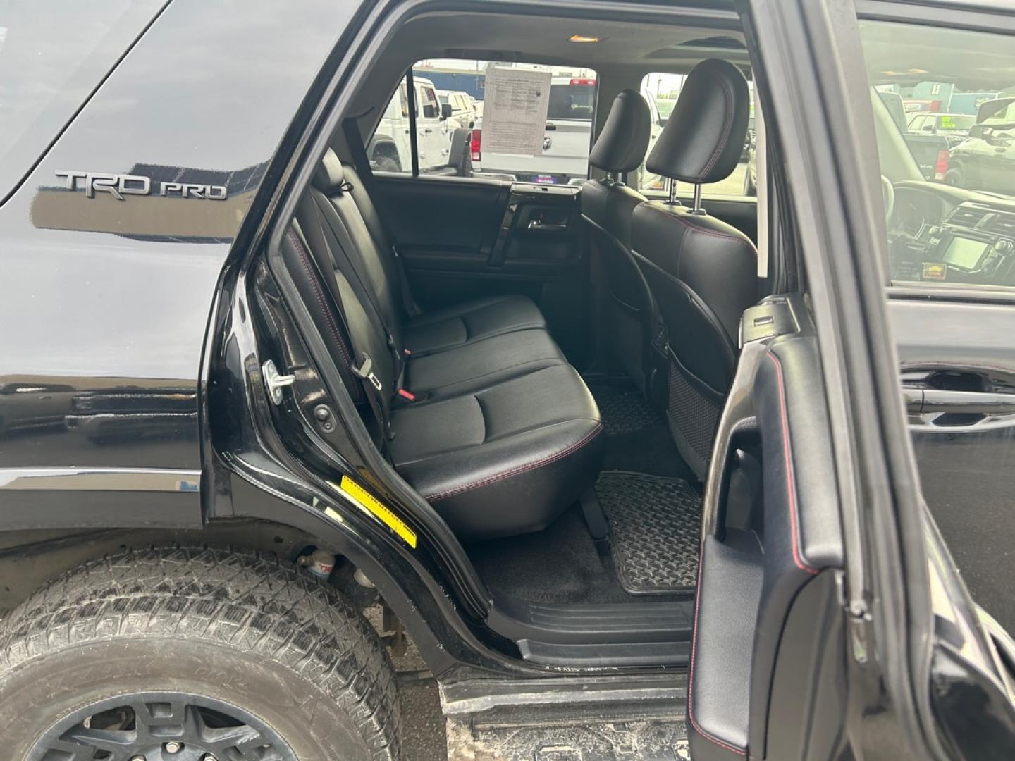2018 BLACK TOYOTA 4RUNNER TRD PRO SR5/SR5 PREMIUM (JTEBU5JR6J5) with an 4.0L engine, Automatic transmission, located at 2525 S. Cushman, Fairbanks, AK, 99701, (907) 452-5707, 64.824036, -147.712311- Photo#5
