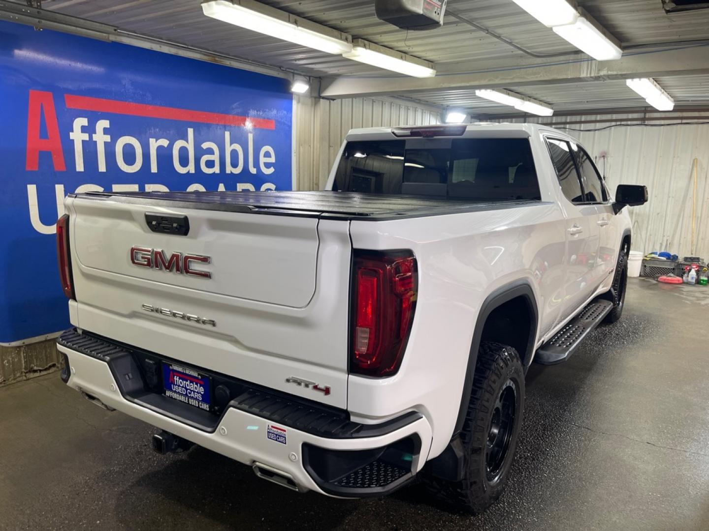 2023 WHITE GMC SIERRA 1500 AT4 (3GTUUEE8XPG) with an 3.0L engine, Automatic transmission, located at 2525 S. Cushman, Fairbanks, AK, 99701, (907) 452-5707, 64.824036, -147.712311- Photo#2