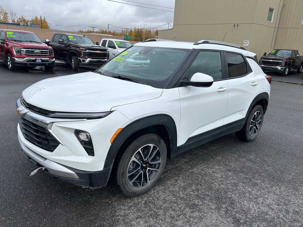 photo of 2024 CHEVROLET TRAILBLAZER LT