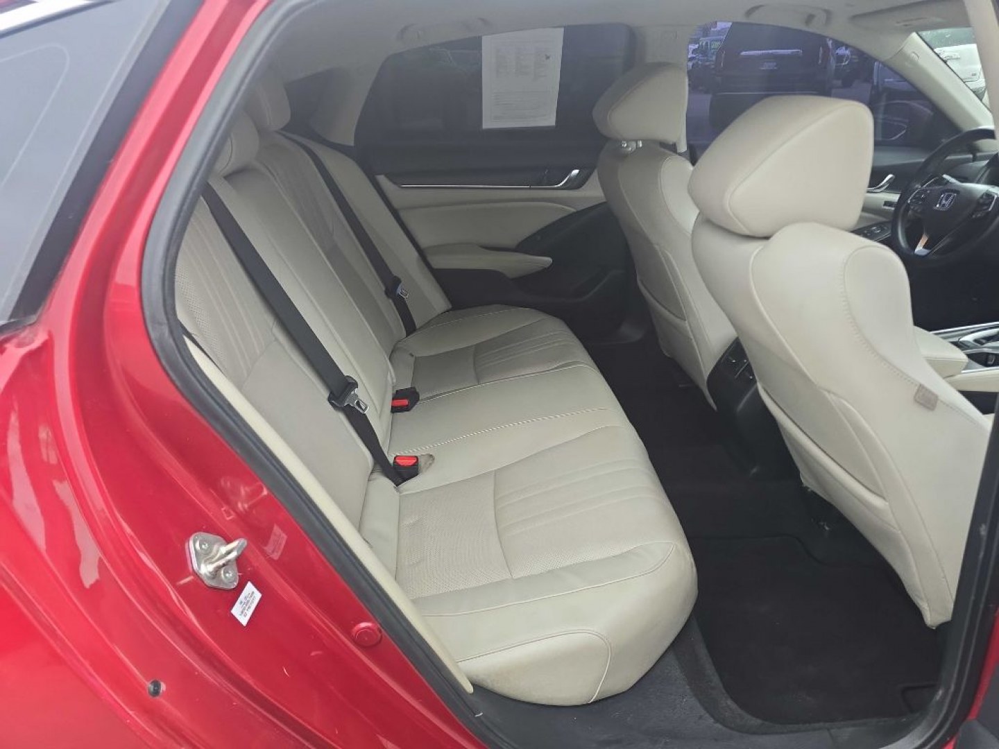 2018 MAROON HONDA ACCORD EXL (1HGCV1F55JA) with an 1.5L engine, Continuously Variable transmission, located at 2525 S. Cushman, Fairbanks, AK, 99701, (907) 452-5707, 64.824036, -147.712311- Photo#4