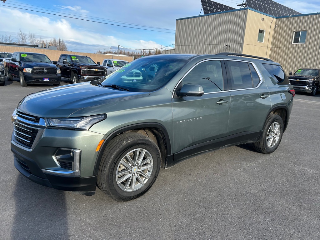 photo of 2023 CHEVROLET TRAVERSE LT