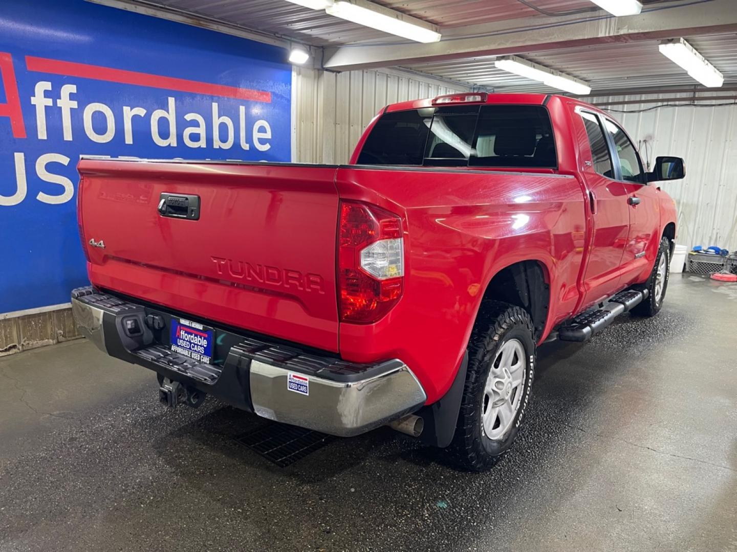 2014 RED TOYOTA TUNDRA SR5 DOUBLE CAB SR (5TFUM5F17EX) with an 4.6L engine, Automatic transmission, located at 2525 S. Cushman, Fairbanks, AK, 99701, (907) 452-5707, 64.824036, -147.712311- Photo#2