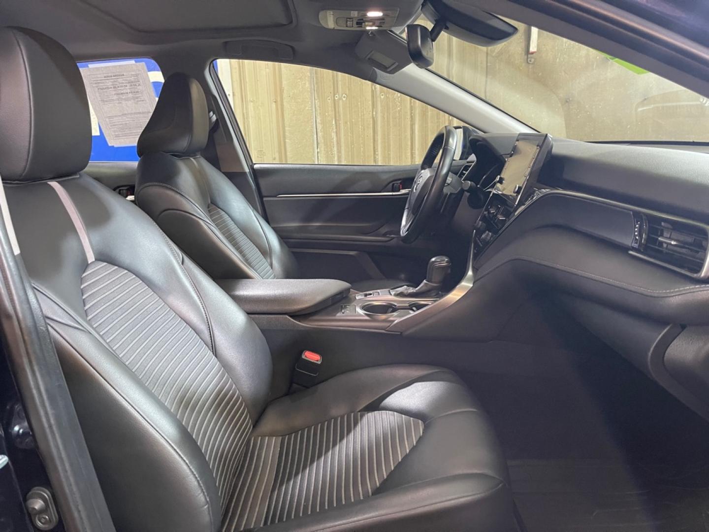2021 BLUE TOYOTA CAMRY SE (4T1S11BK5MU) with an 2.5L engine, Automatic transmission, located at 2525 S. Cushman, Fairbanks, AK, 99701, (907) 452-5707, 64.824036, -147.712311- Photo#3