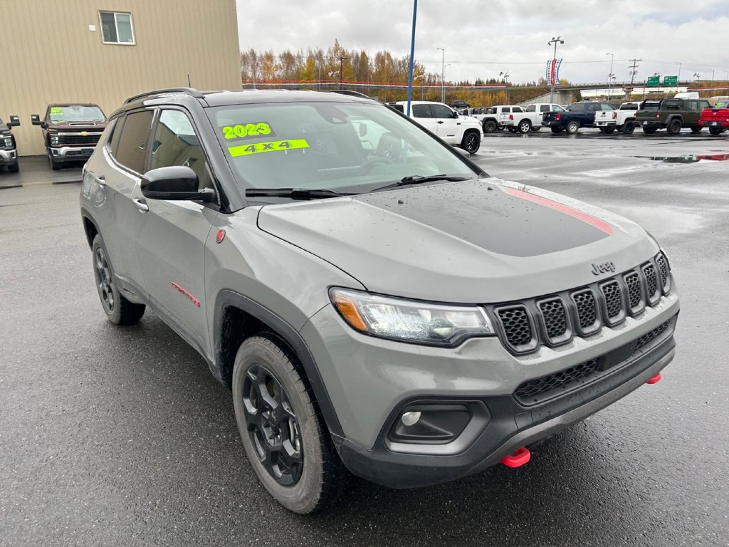 2023 GRAY JEEP COMPASS TRAILHAWK (3C4NJDDN8PT) with an 2.0L engine, Automatic transmission, located at 2525 S. Cushman, Fairbanks, AK, 99701, (907) 452-5707, 64.824036, -147.712311- Photo#1
