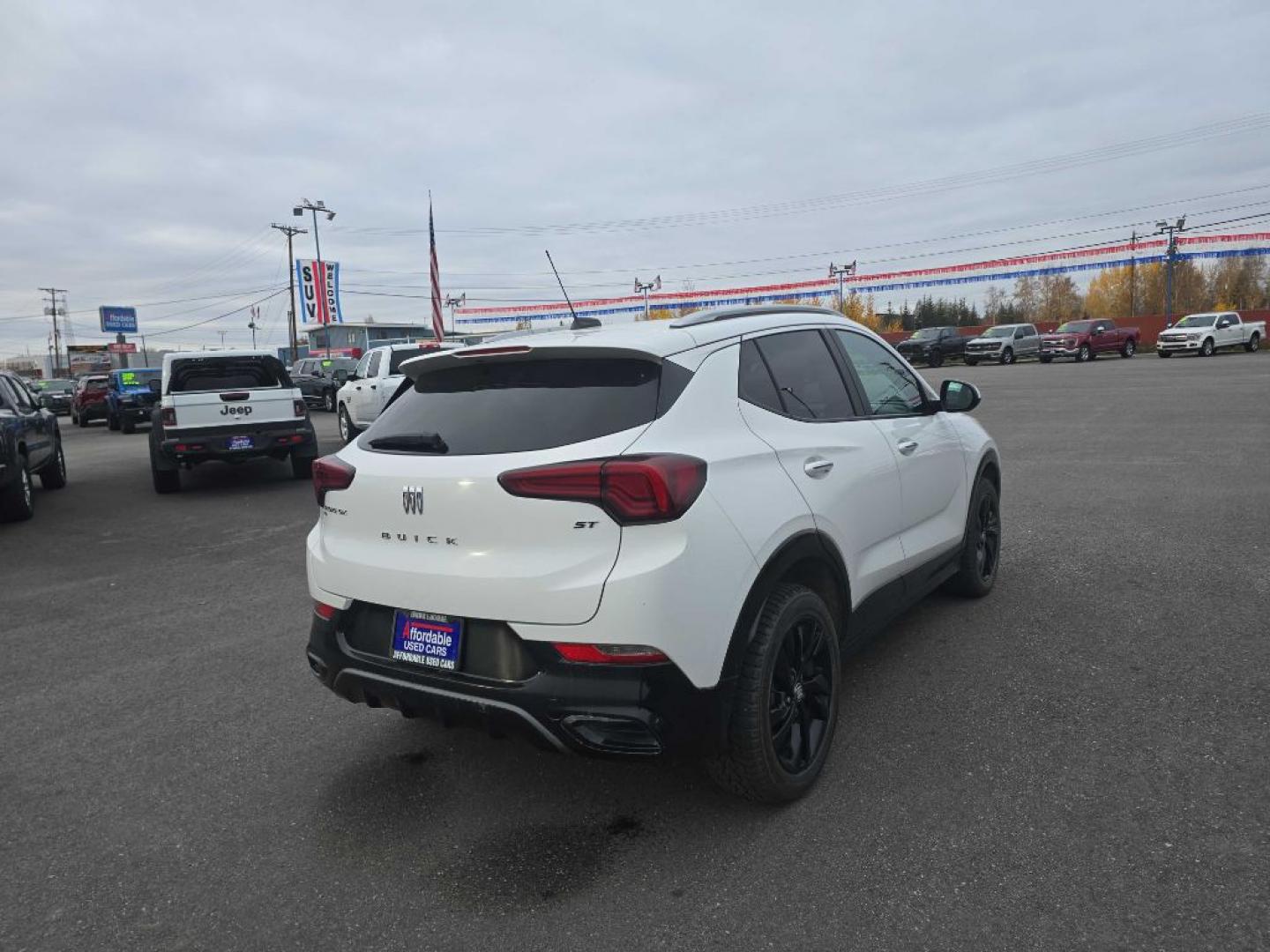 2024 WHITE BUICK ENCORE GX SPORT TOURING (KL4AMESL7RB) with an 1.3L engine, Automatic transmission, located at 2525 S. Cushman, Fairbanks, AK, 99701, (907) 452-5707, 64.824036, -147.712311- Photo#2