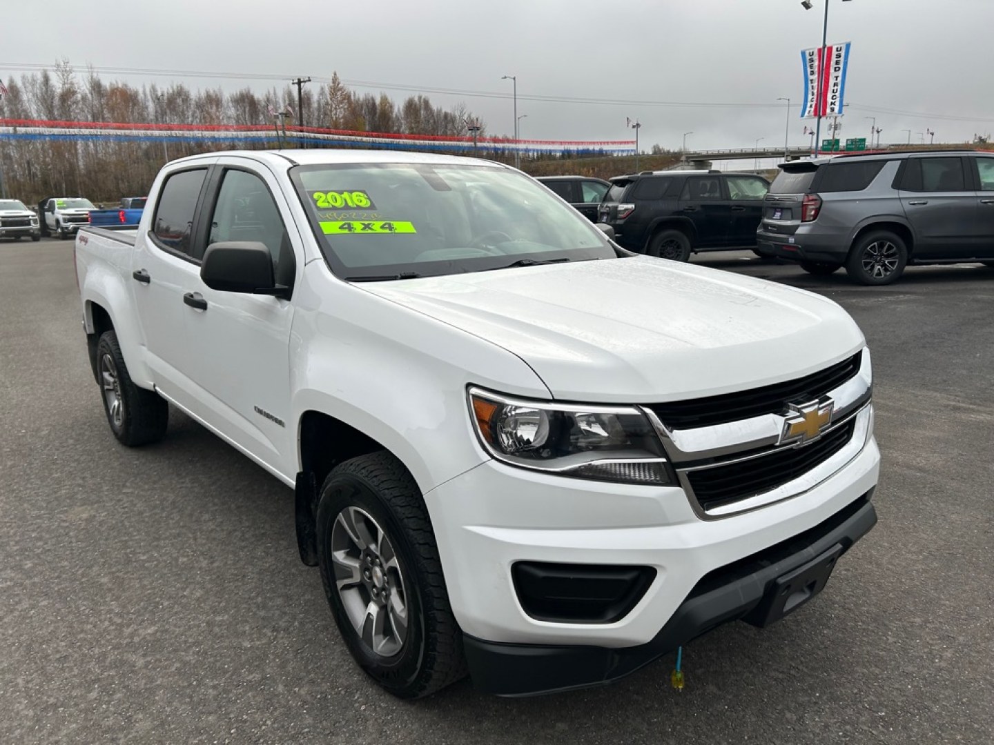 2016 WHITE CHEVROLET COLORADO WORK TRUCK (1GCGTBE37G1) with an 3.6L engine, Automatic transmission, located at 2525 S. Cushman, Fairbanks, AK, 99701, (907) 452-5707, 64.824036, -147.712311- Photo#1