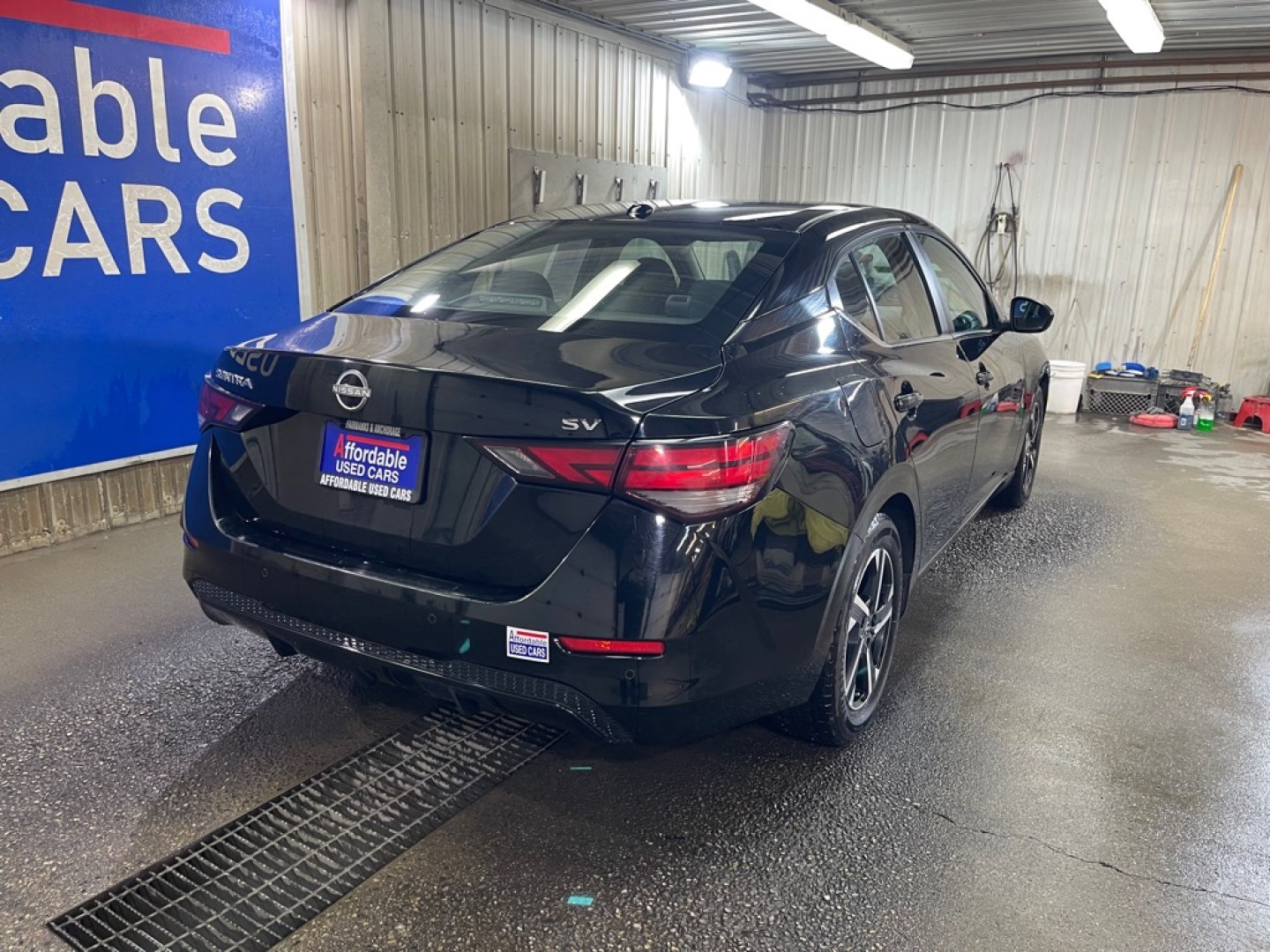2024 BLACK NISSAN SENTRA SV (3N1AB8CV7RY) with an 2.0L engine, Continuously Variable transmission, located at 2525 S. Cushman, Fairbanks, AK, 99701, (907) 452-5707, 64.824036, -147.712311- Photo#2