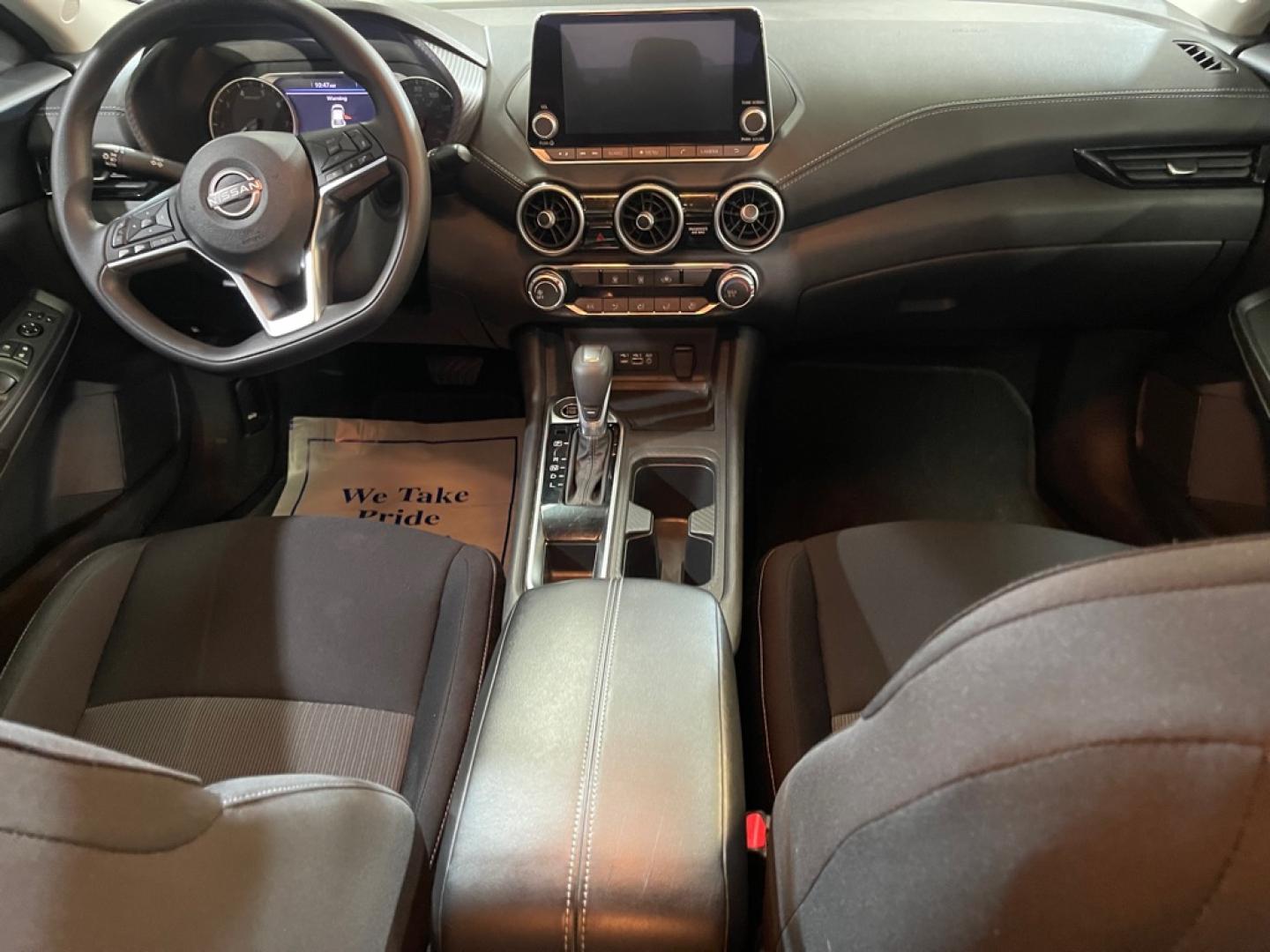 2024 GREY NISSAN SENTRA SV (3N1AB8CV8RY) with an 2.0L engine, Continuously Variable transmission, located at 2525 S. Cushman, Fairbanks, AK, 99701, (907) 452-5707, 64.824036, -147.712311- Photo#5